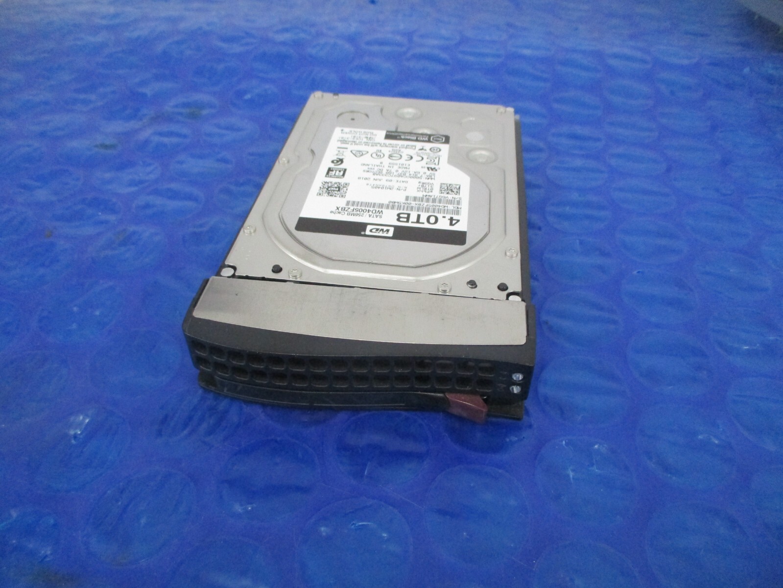 Western Digital WD4005FZBX-00K5WB0 Black 4TB SATA HDD 6Gb/s 7200rpm w/ Caddy