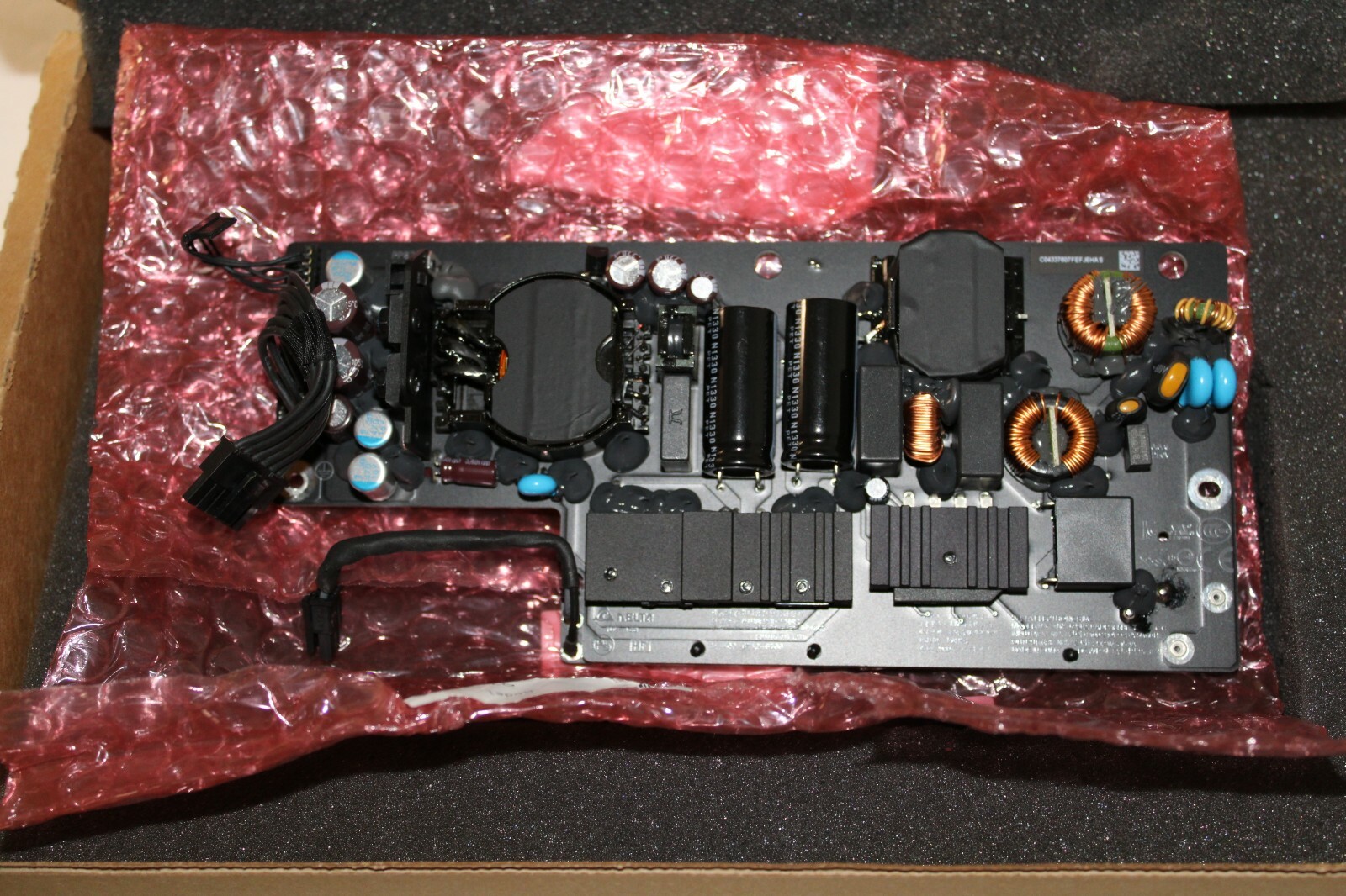 Apple 185-Watts Power Supply for iMac 661-7512 NEW-Open Box