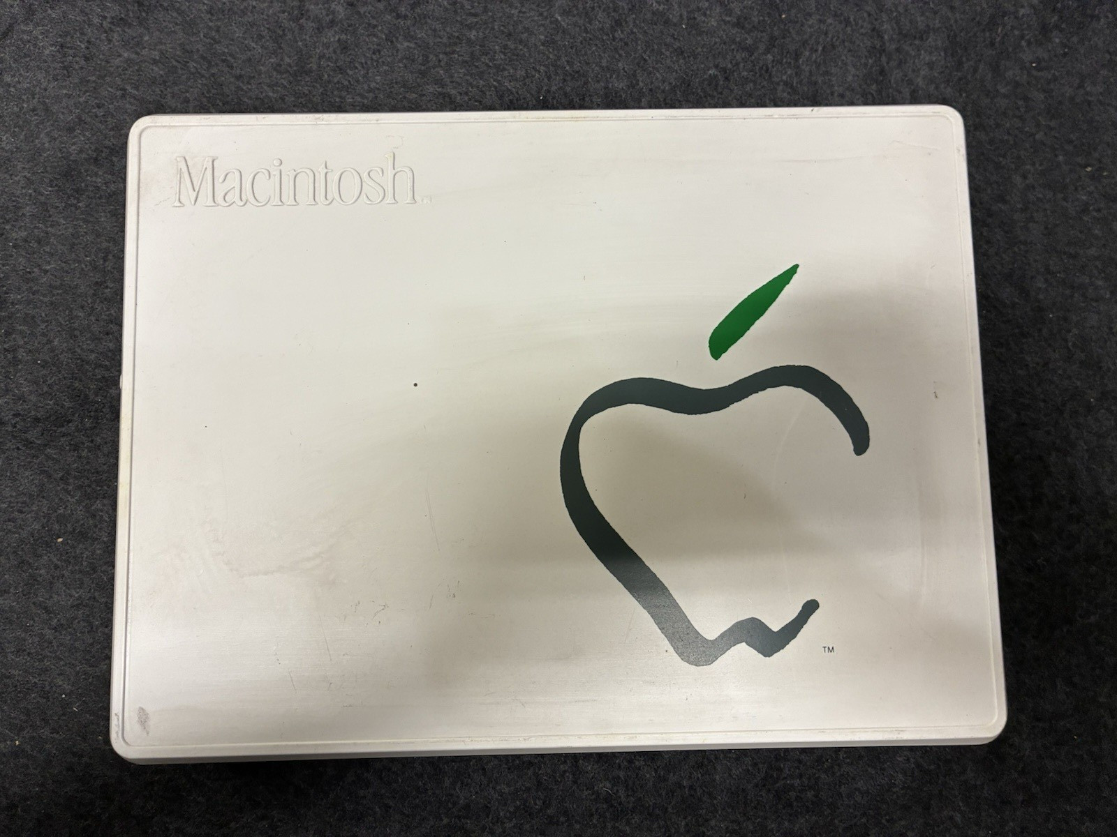 Vintage Apple Macintosh 942-0377A Plastic Case Box for 1984 Macintosh w/ tape