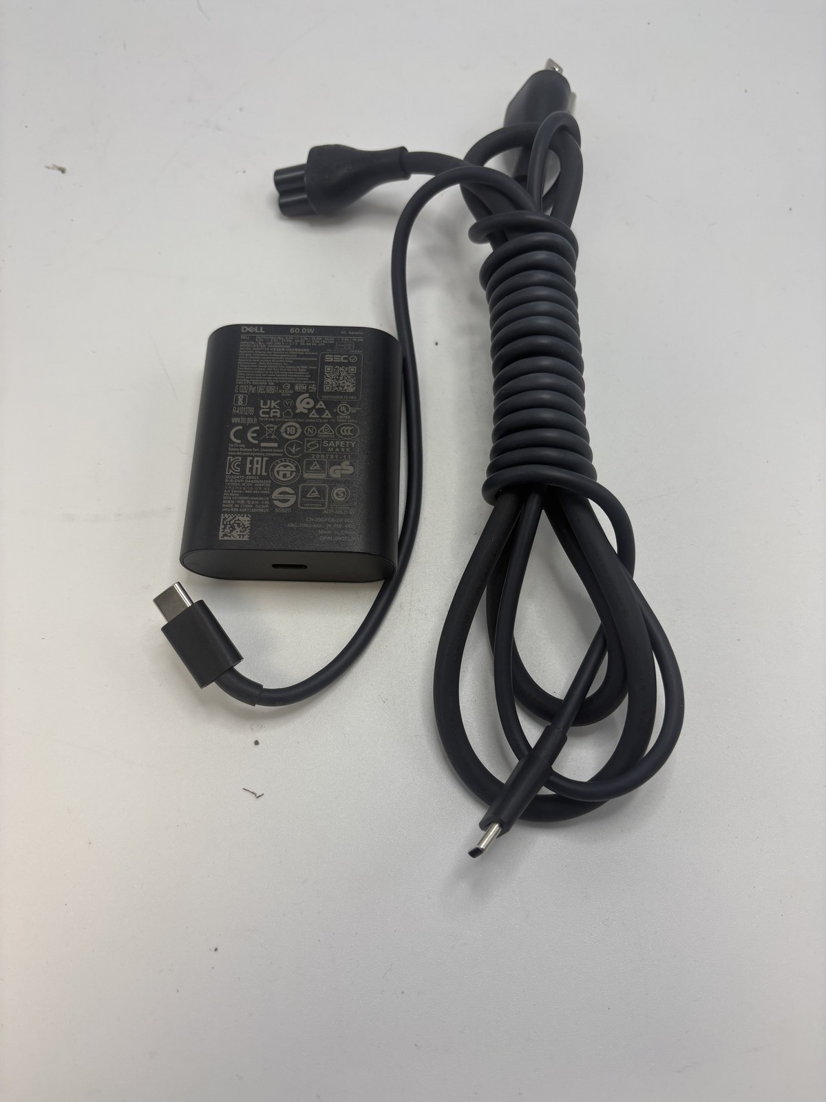 GENUINE DELL 60W USB-C USBC XPS LAPTOP AC ADAPTER CHARGER 09GFC6 