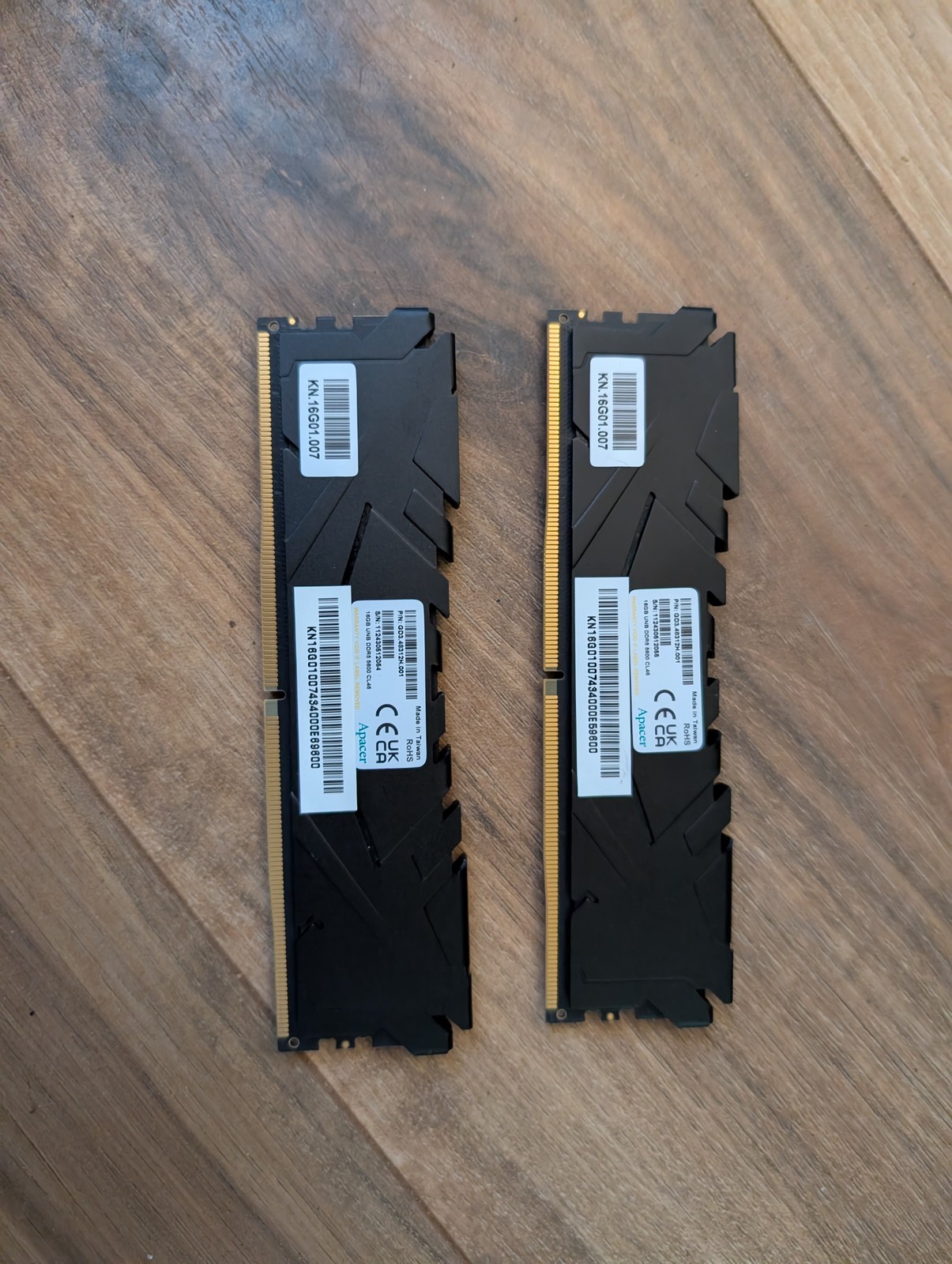 32GB Kit 2x16GB DDR5-5600 CL48 UDIMM Apacer Pulled Tested