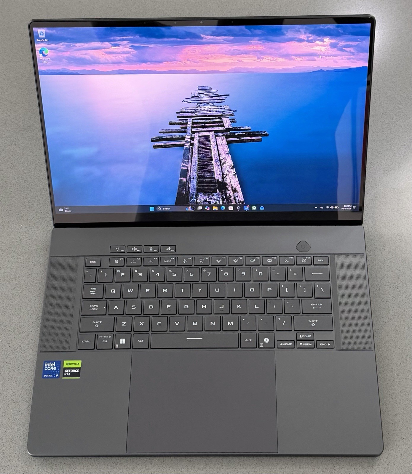 ASUS ROG Zephyrus G16 GU605CP Ultra 9 285H RTX 5070 16GB 1TB OLED Gaming Laptop