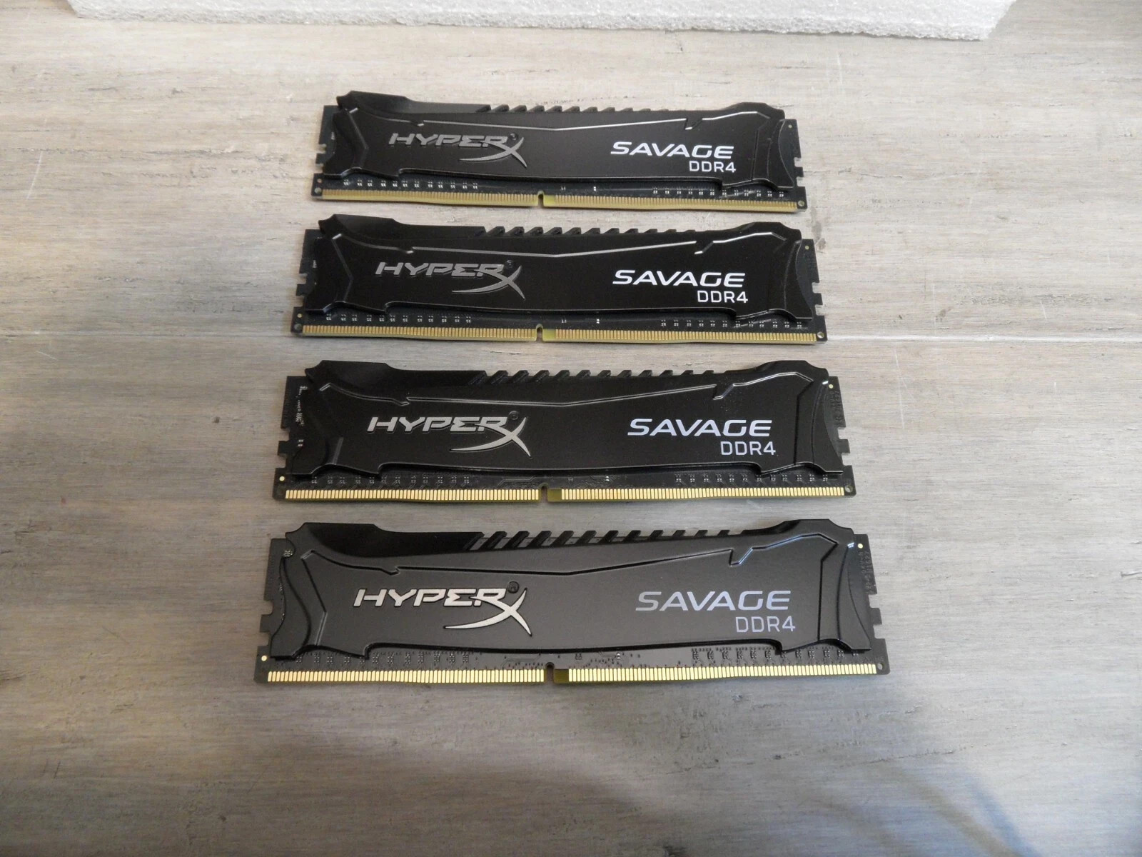 Qty 4 Kingston HX430C15SB2k2/16 Hyper X Savage DDR4 3000 64GB Total