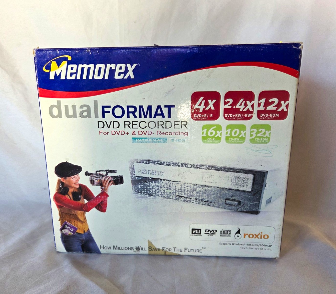 Memorex Dual Format Internal E-IDE DVD Recorder Drive 4x Write 12x Read Roxio