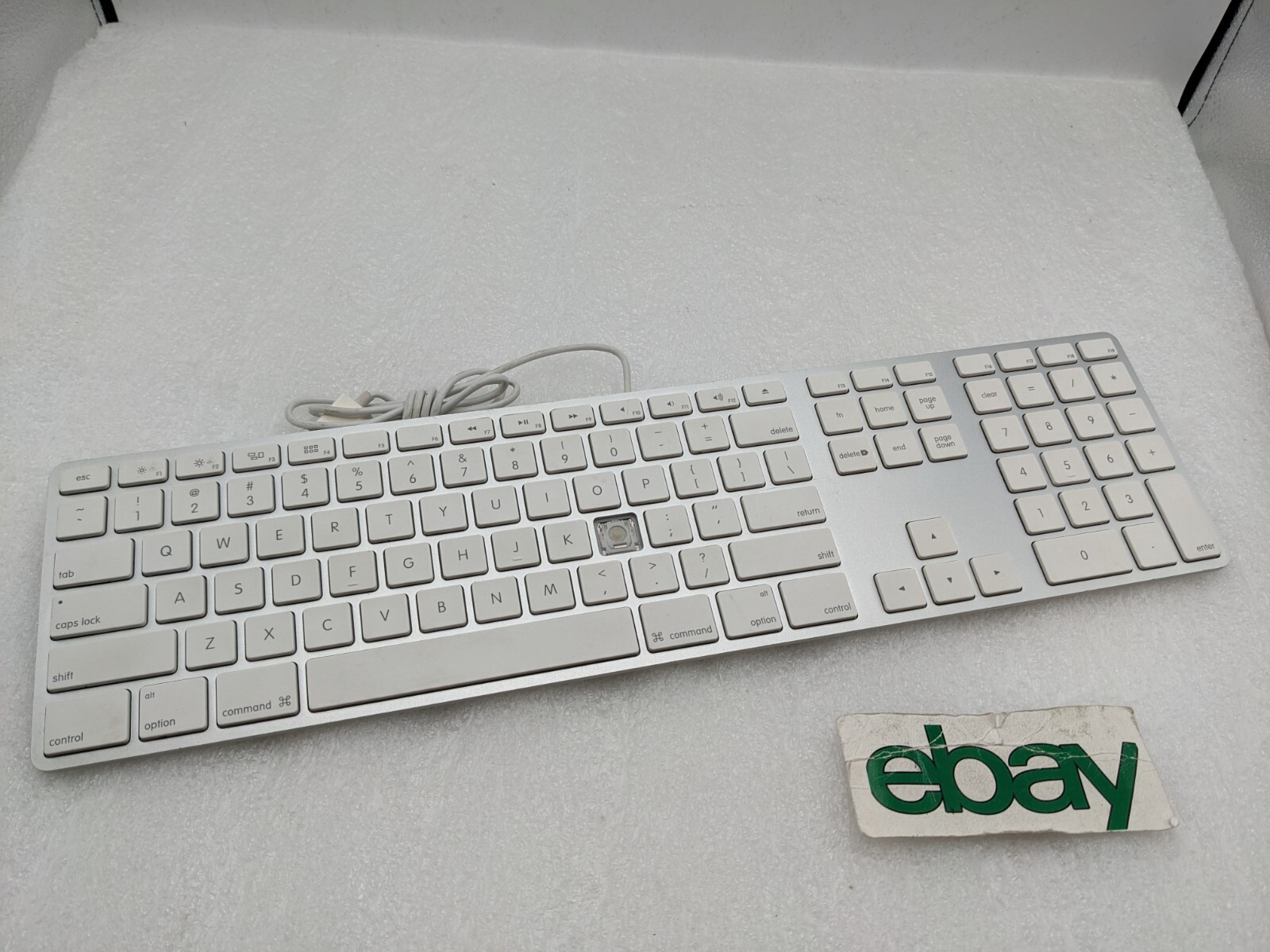 8X Genuine Apple A1243 Wired Mac Standard USB Keyboard Missing Key(s) SEE DESC