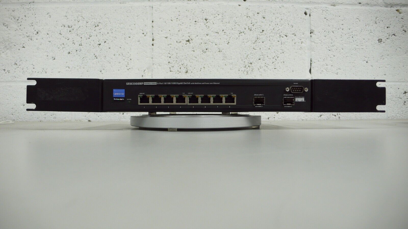Linksys SRW2008 - 8 port 10/100/1000 Ethernet Switch w/ Power Supply
