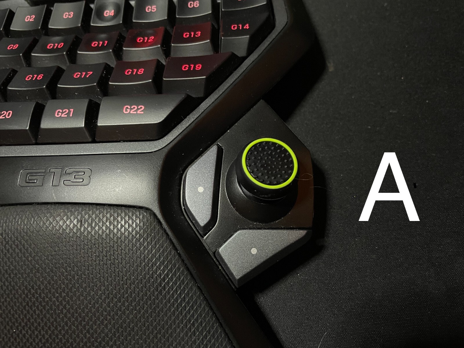 Joystick thumb comfort addon 🕹️  for Logitech G13 Advanced Gameboard Gamepad