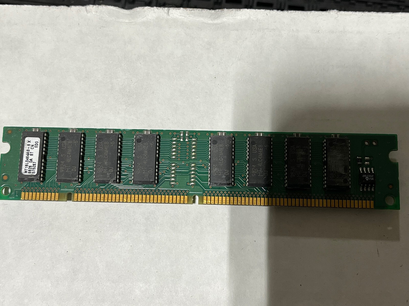 MT16LD464AG-6X Micron 32MB EDO non-ECC Unbuffered 60ns 168-pin Original Memory