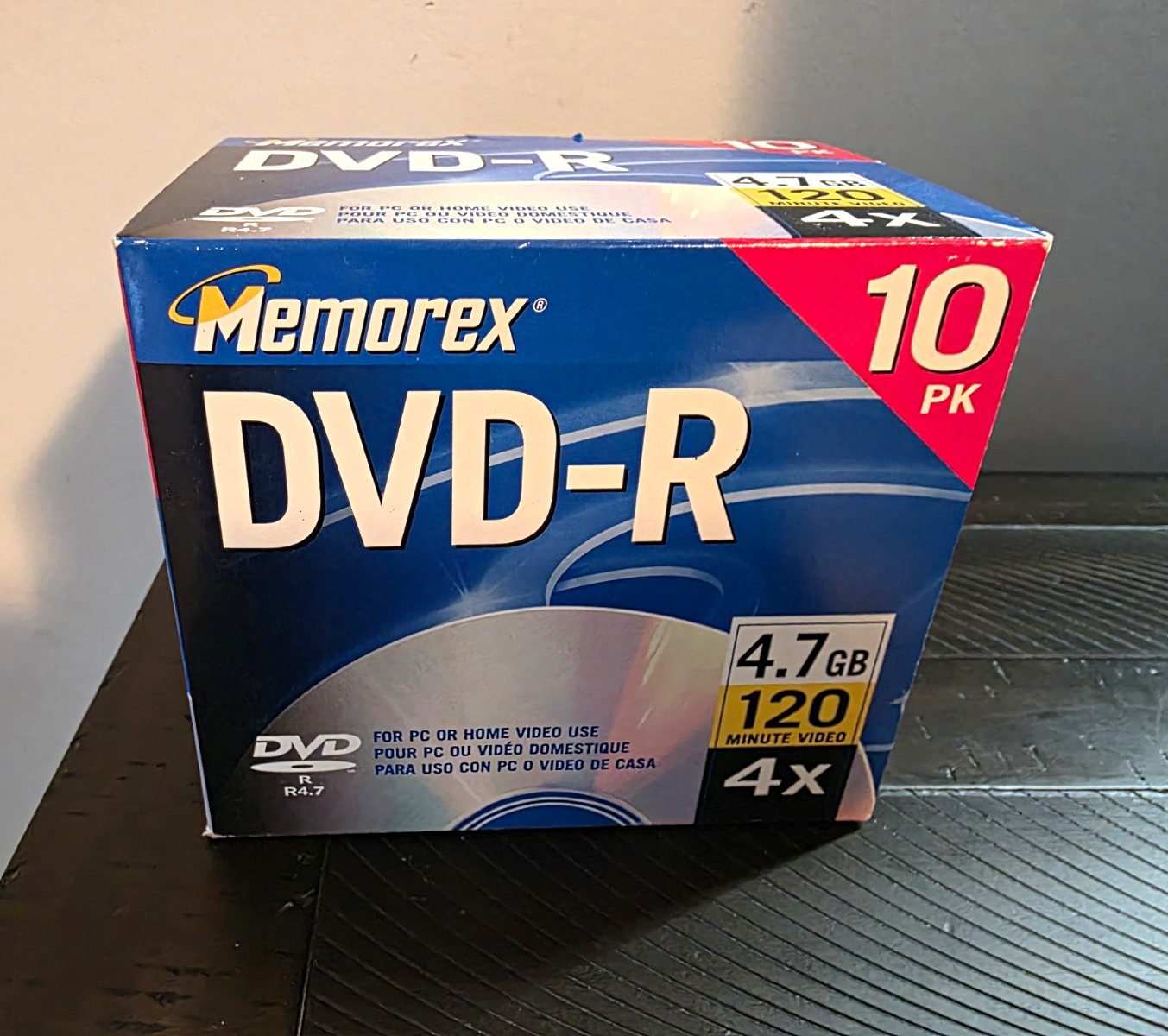 Memorex DVD-R Recordable Discs 10 Pack 4.7GB 4x Spindle/Cake Box