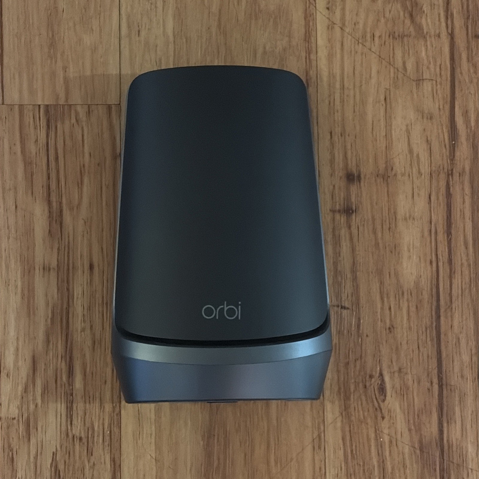 NETGEAR Orbi RBSE960B Satellite Mesh WiFi 6E AXE11000 ROUTER (No Power Cord)