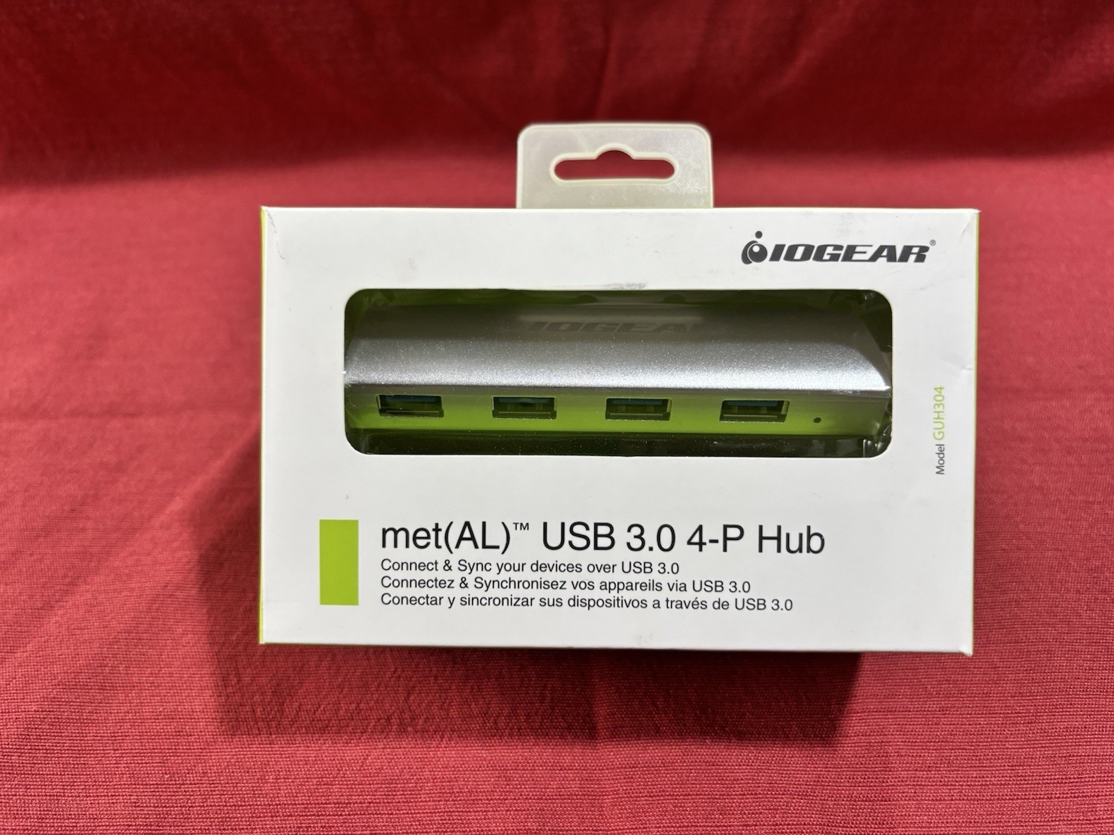 IOGEAR GUH304 USB 3.0 4-Port Aluminum Hub - New, Unused In Box