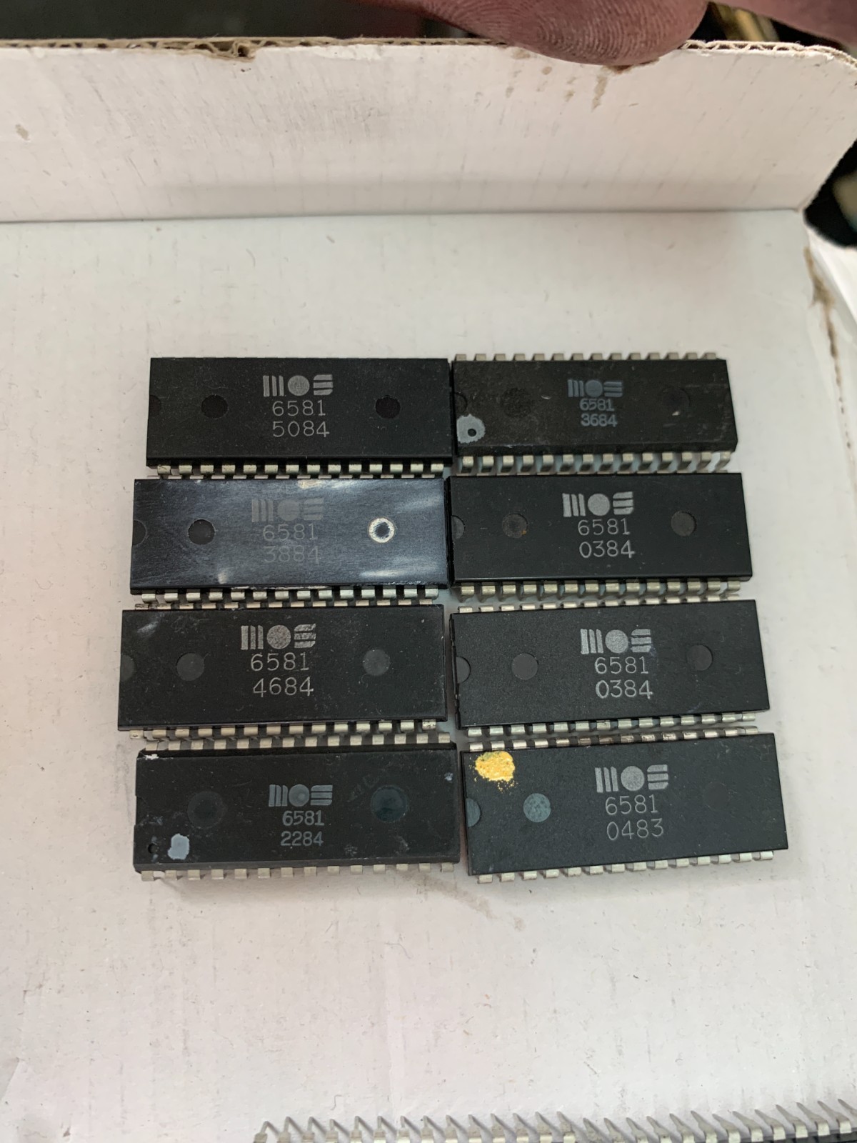 Commodore C64 / C128 MOS / CSG   6581 SID chip