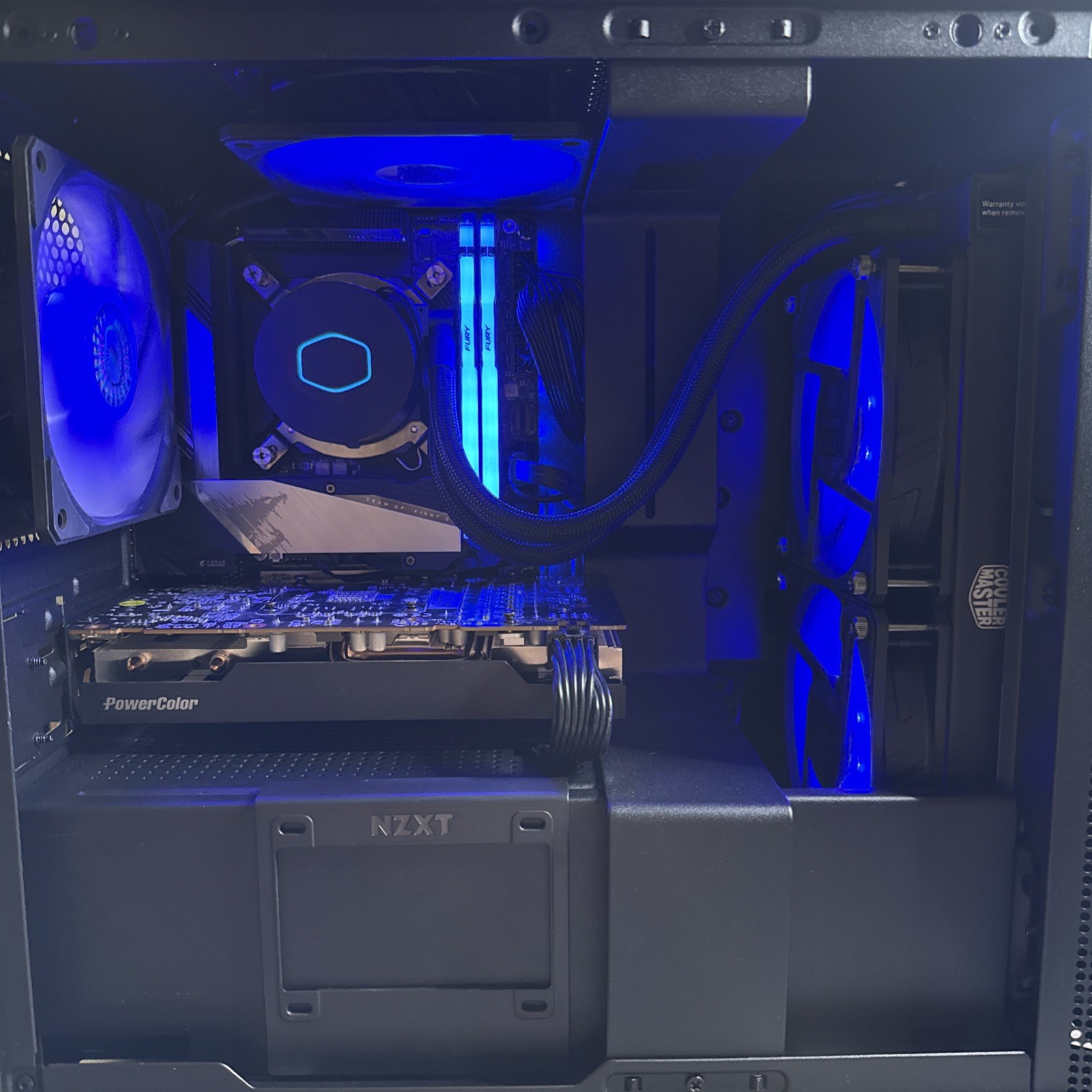 NZXT Gaming Computer - Intel I5-12600k | RX6650XT | 1TB NVME | 16GB DDR5 | 650W