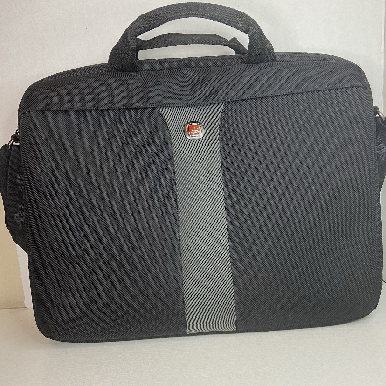 The Wenger Legacy 17" SwissGear Legacy Laptop Case
