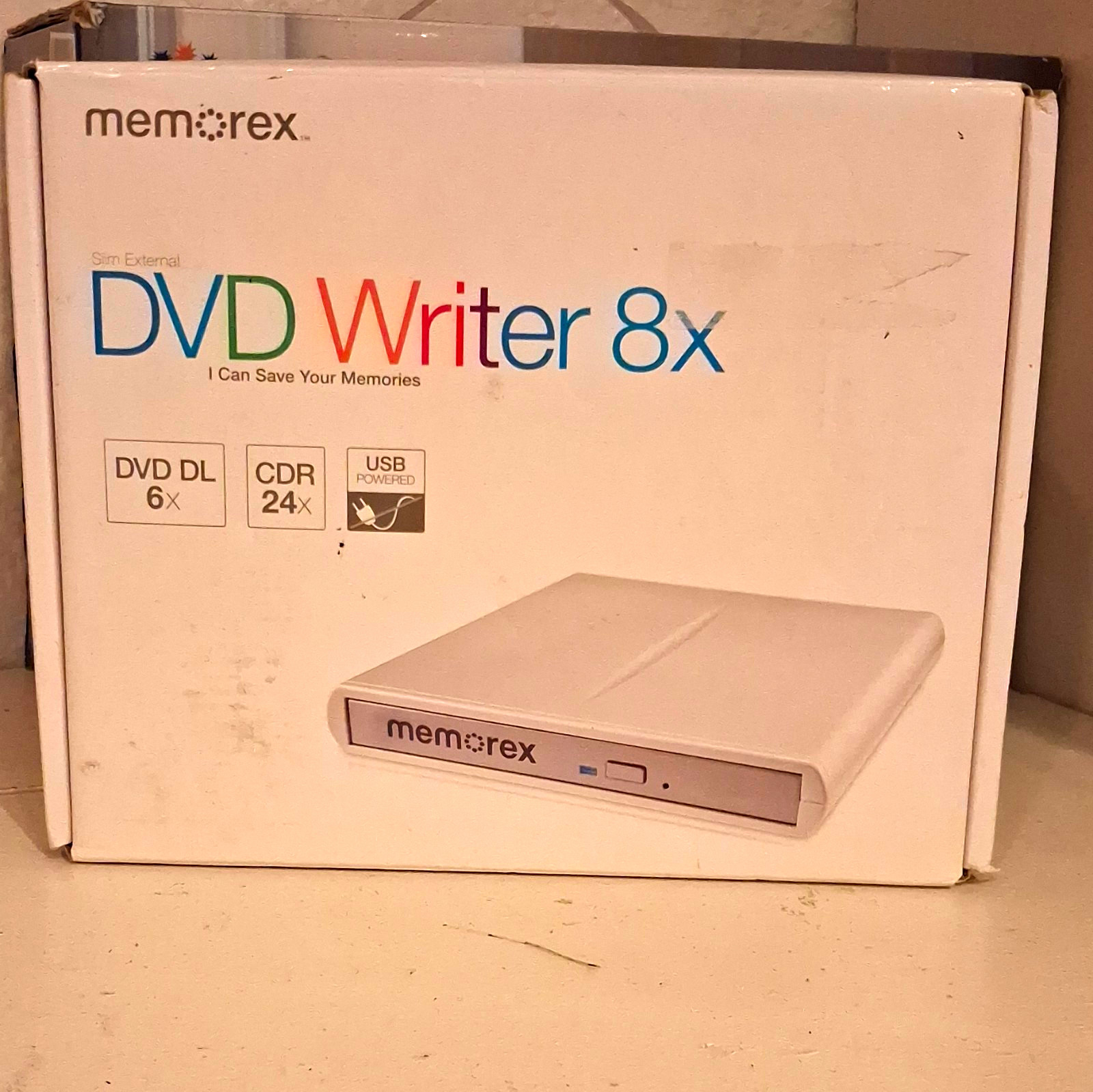 Memorex Slim USB-Powered External DVD Writer 8x DVD/CD-R Drive White