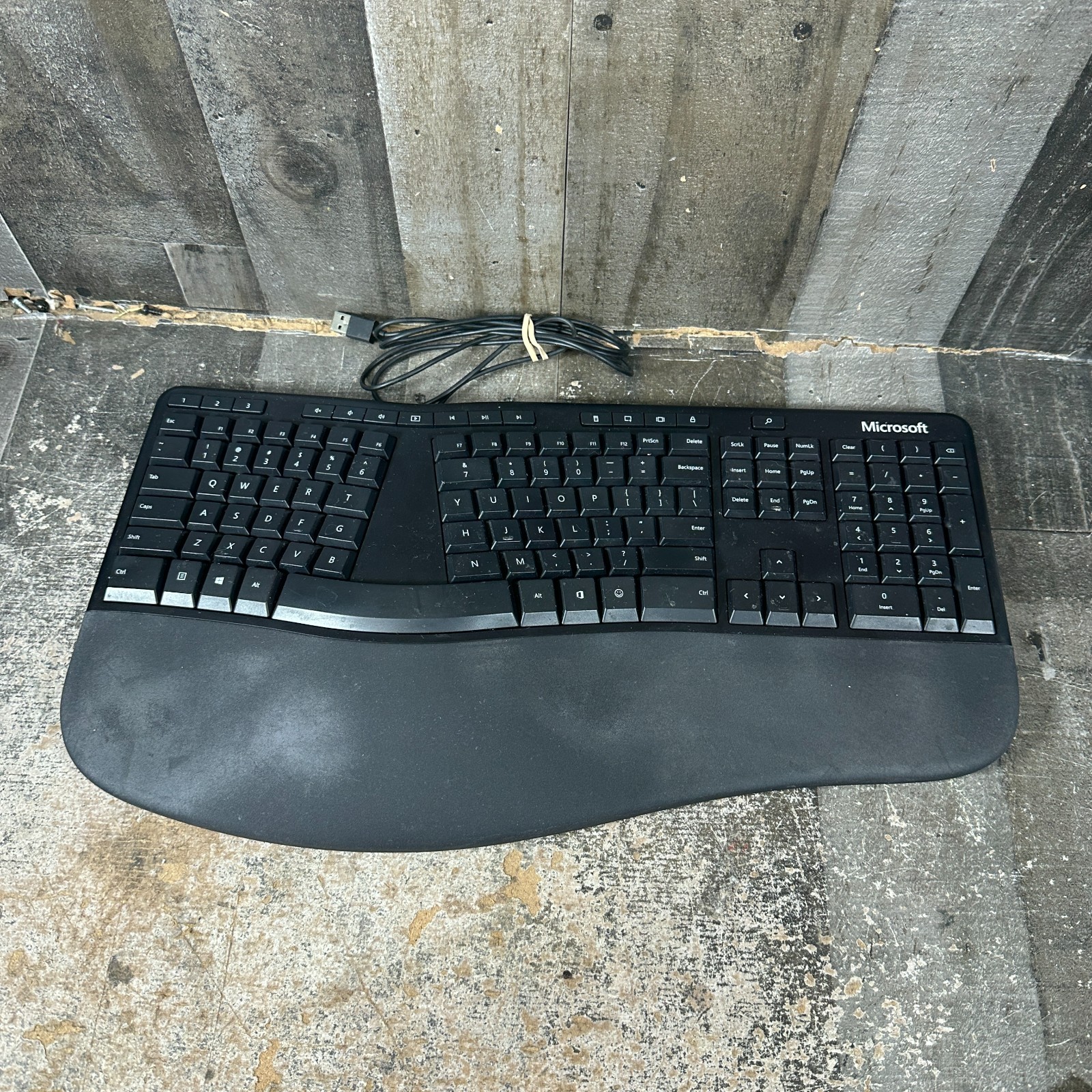 Microsoft LXM-00001 Model 1878 Wired USB 2.0 Ergonomic Keyboard Tested