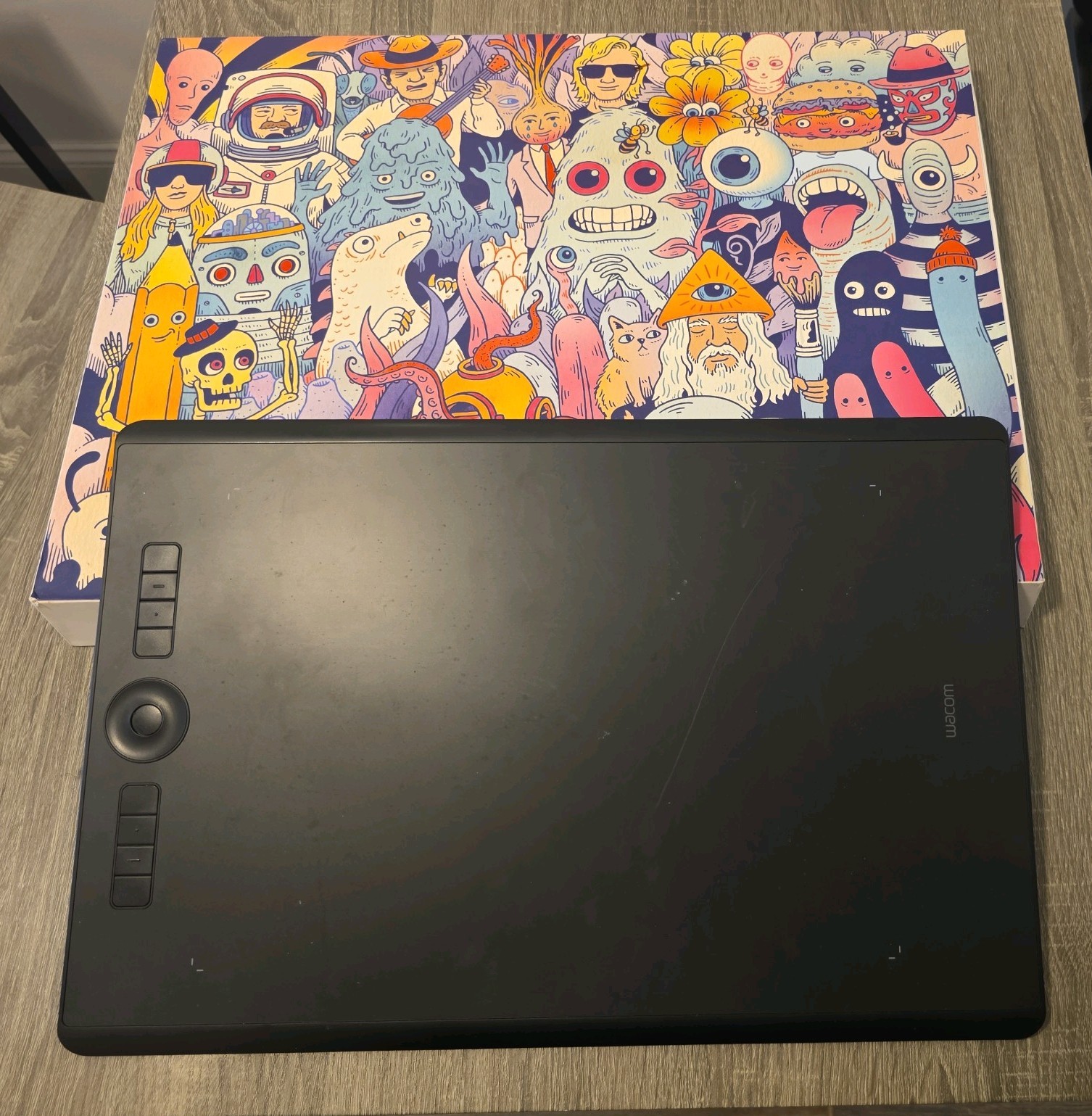 LIMITED Andrew Rae box Wacom Intuos Pro PTH-860 Tablet, Large