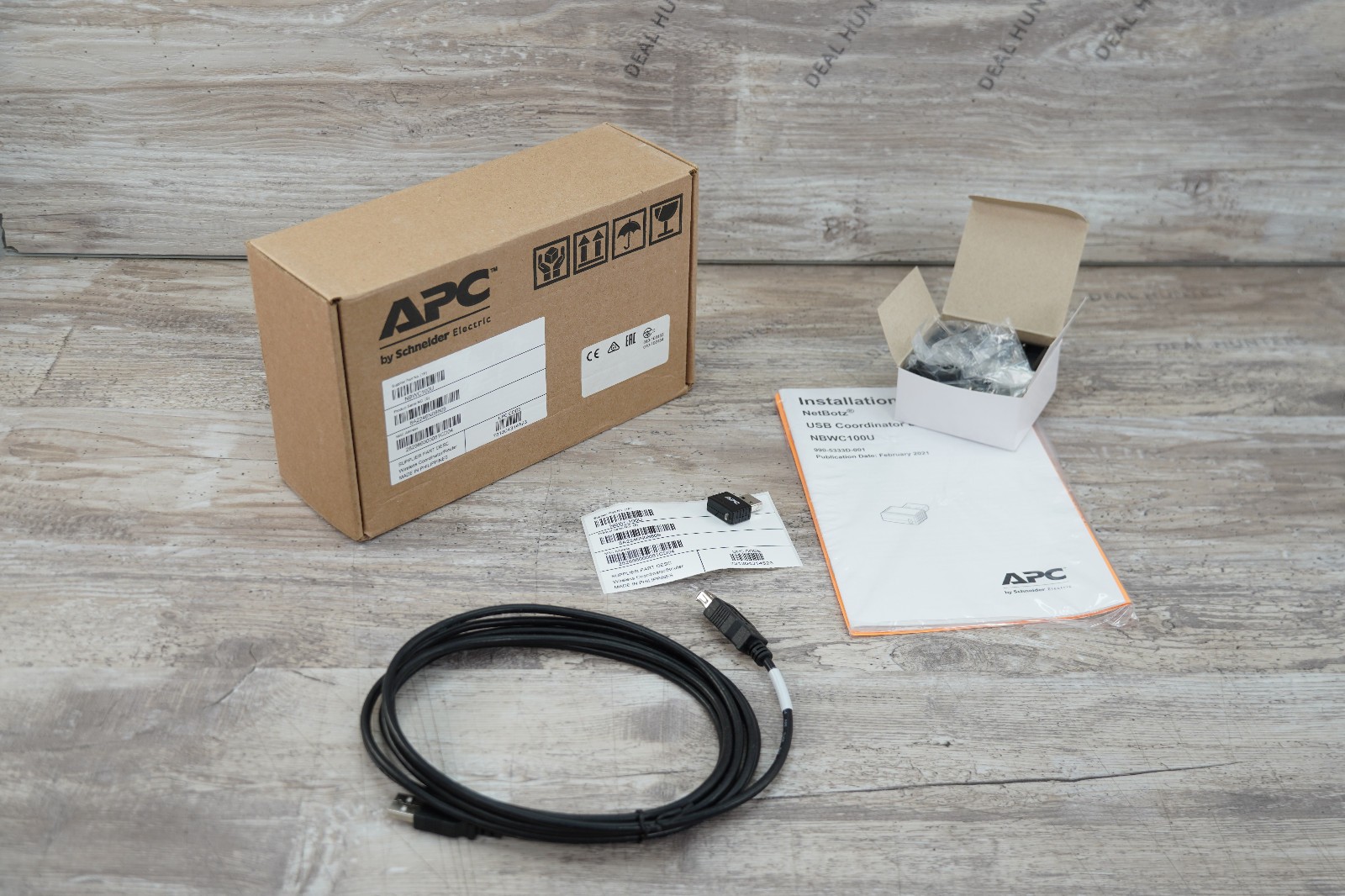 APC NBWC100U Anthrazit Kabellos 50 g RoHS ~D~