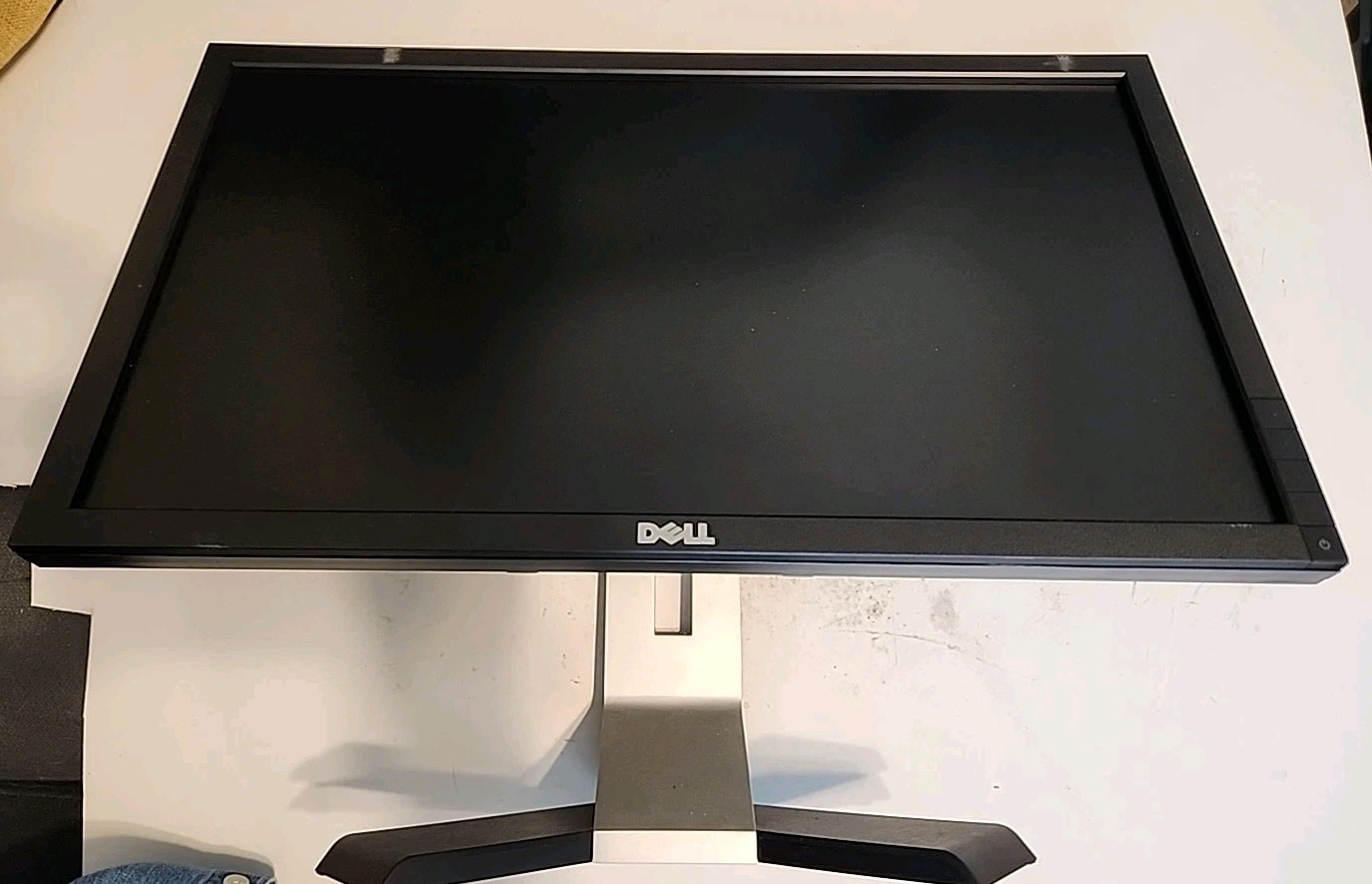 Dell E2211Hb LED LCD Monitor With Stand -  