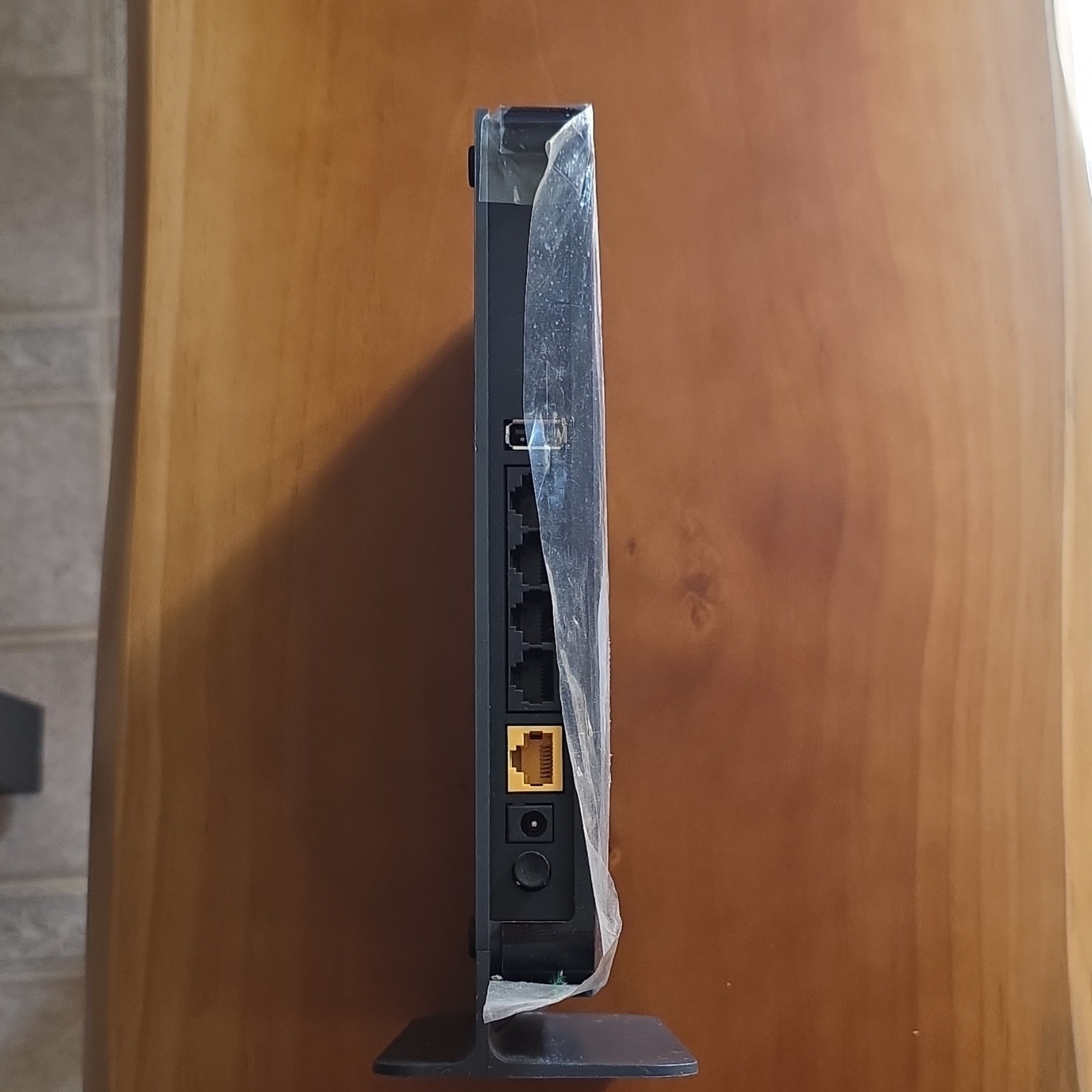NETGEAR N750 Wireless Dual Band Gigabit Router Model WNDR4300 V2 2.4 and 5 GHZ