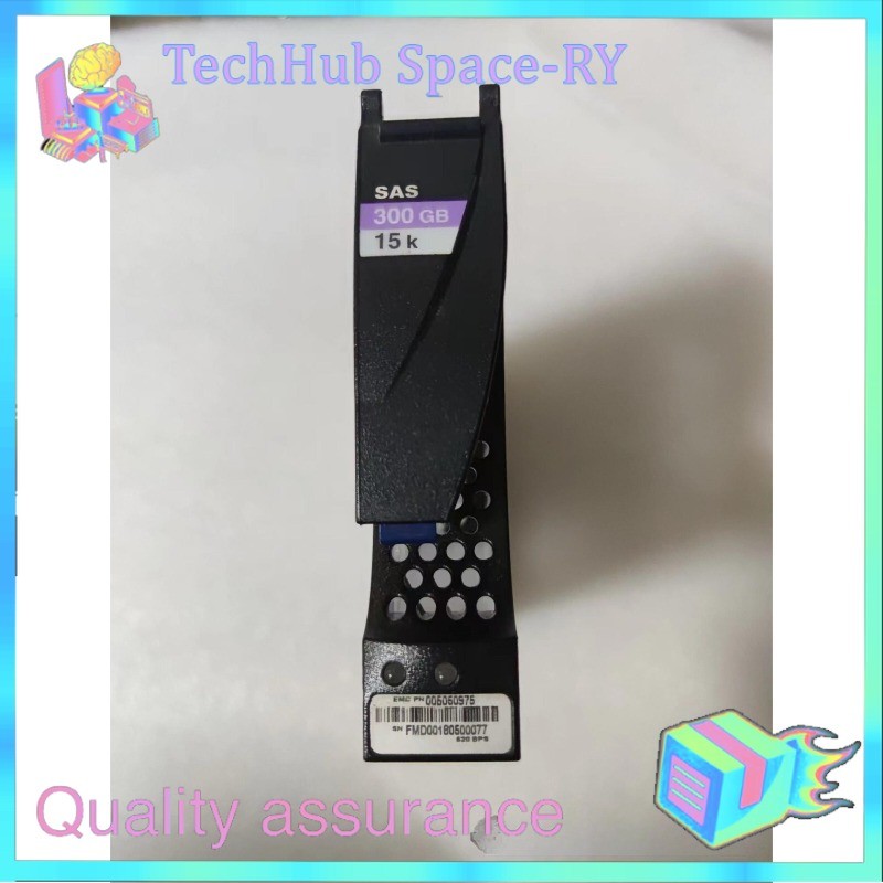 EMC VMAX 300G 15K 2.5 To 3.5 005050975 Hard Disk
