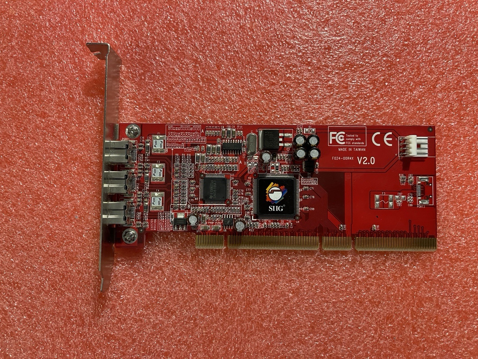 SIIG NN-83M012-52 FireWire PCI host adapter Card V2.0