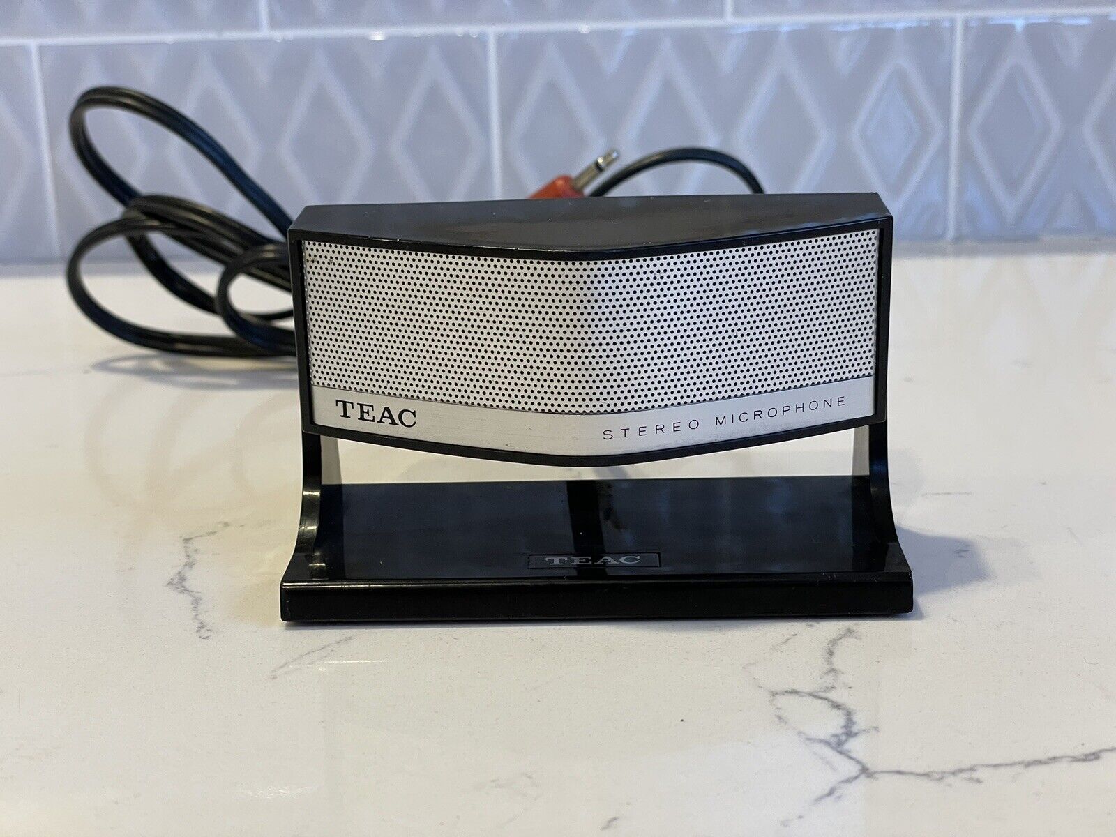 Vintage TEAC MC-22 PC Computer Stereo Microphone Left Right Output