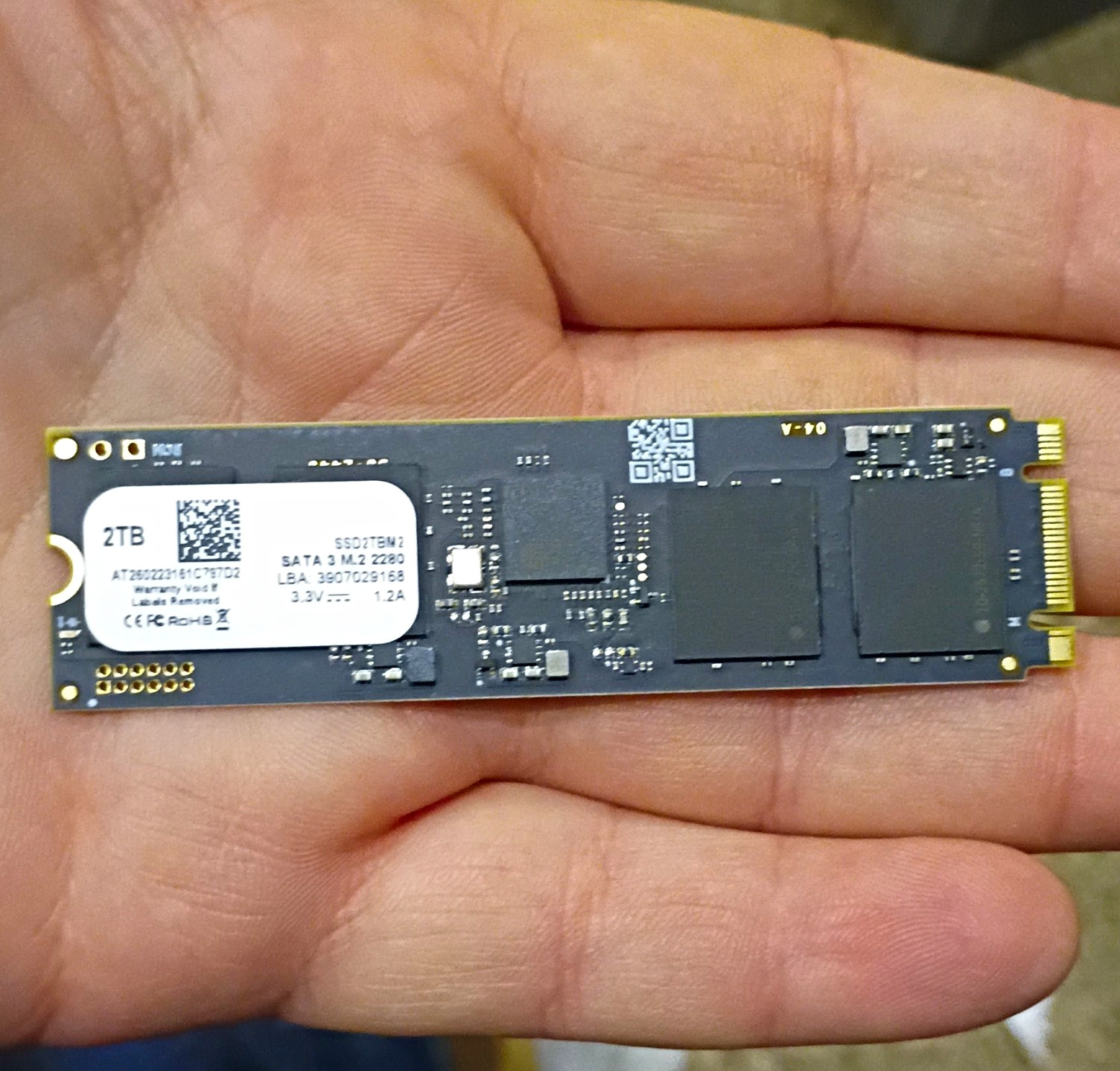 2TB Internal SSD M.2 2280 M.2 SATA III Black Model/MPN SSD2TBM2