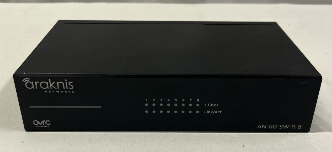 Araknis Network AN-110-SW-R-8 8-Port Gigabit managed Network Switch, Pre Owned