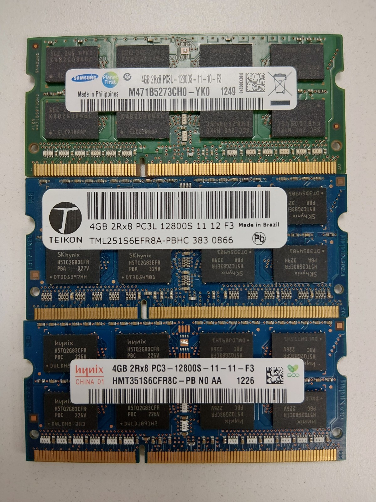 12GB DDR3 (3x4GB) 12800S