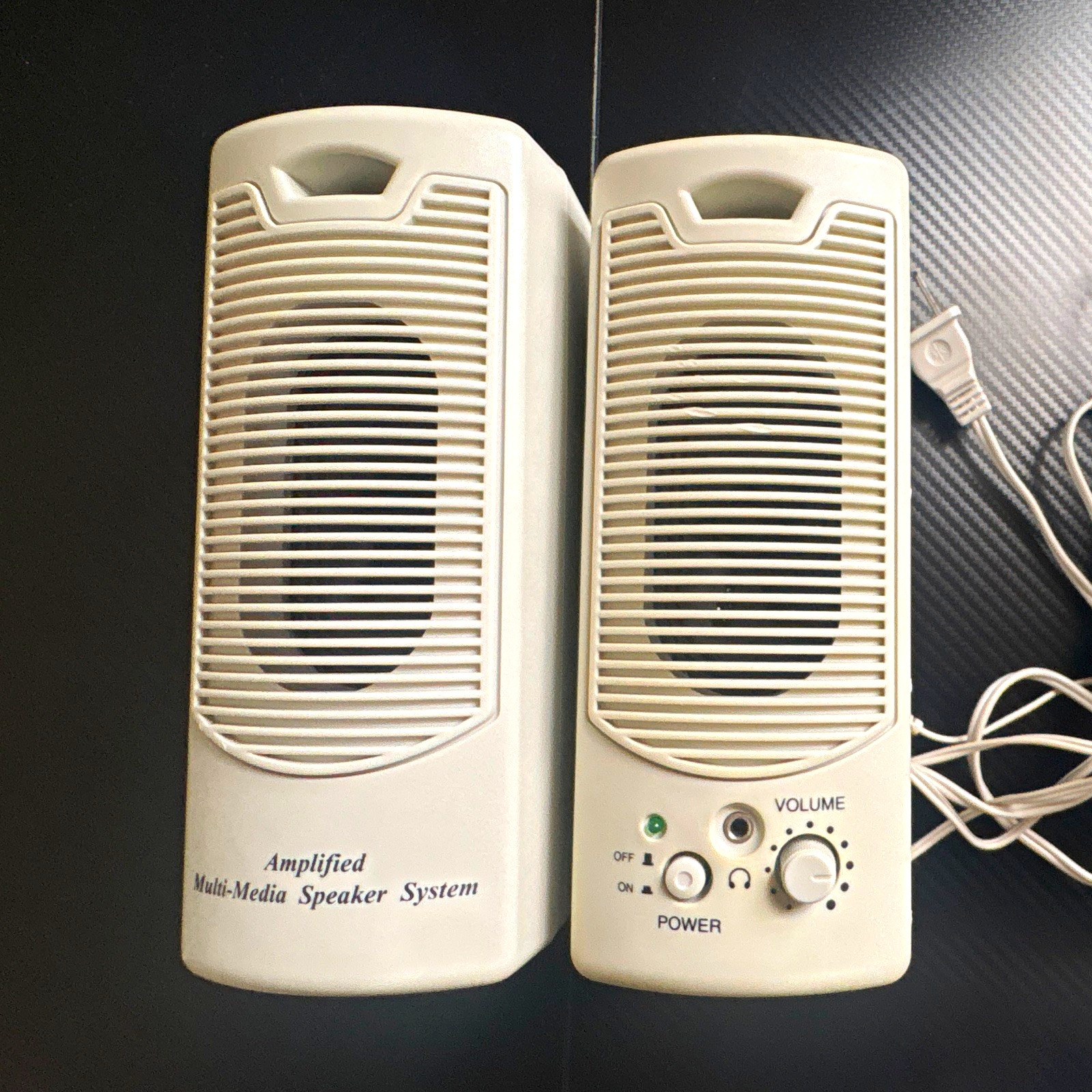 Vintage Amplified Multi-Media Speakers 2-Piece Stereo TESTED AND WORKING