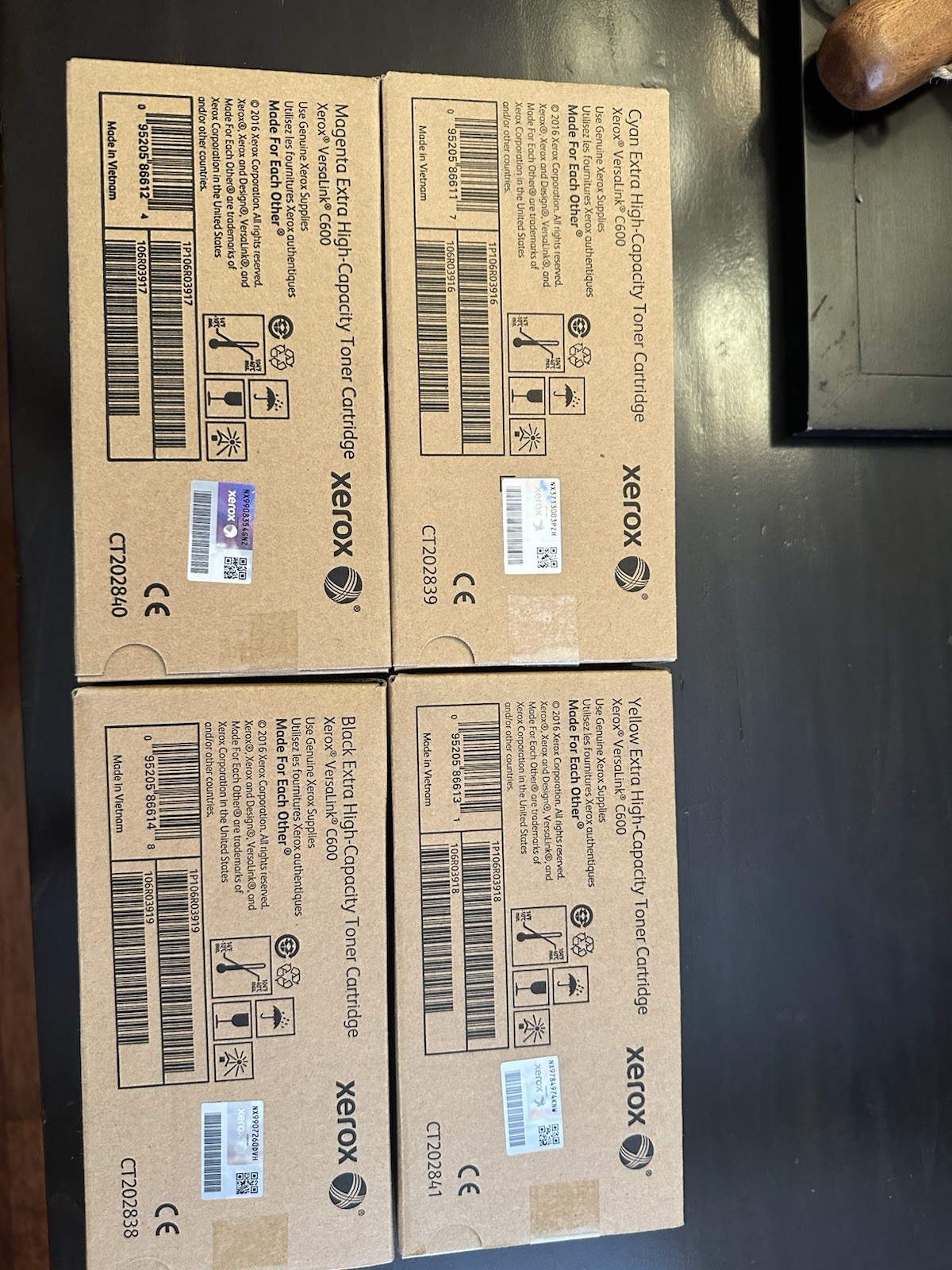 Xerox 106R03924 25 26 27 VersaLink C600 Extra High Capacity Toners Set CMYK NEW
