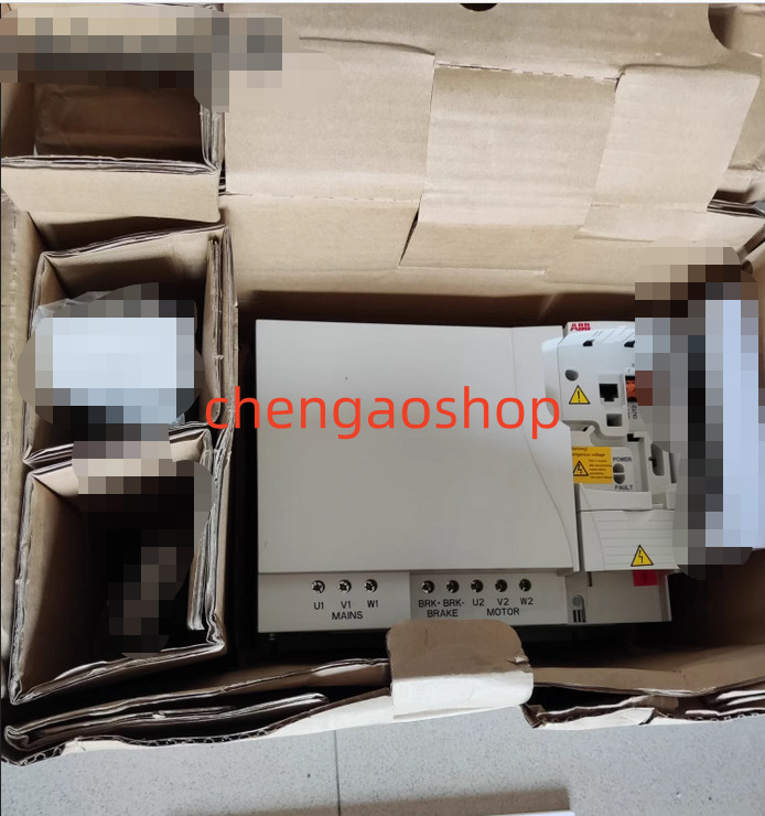 1PC NEW Frequency converter ACS355-03U-31A0-4  Via DHL or FedEX