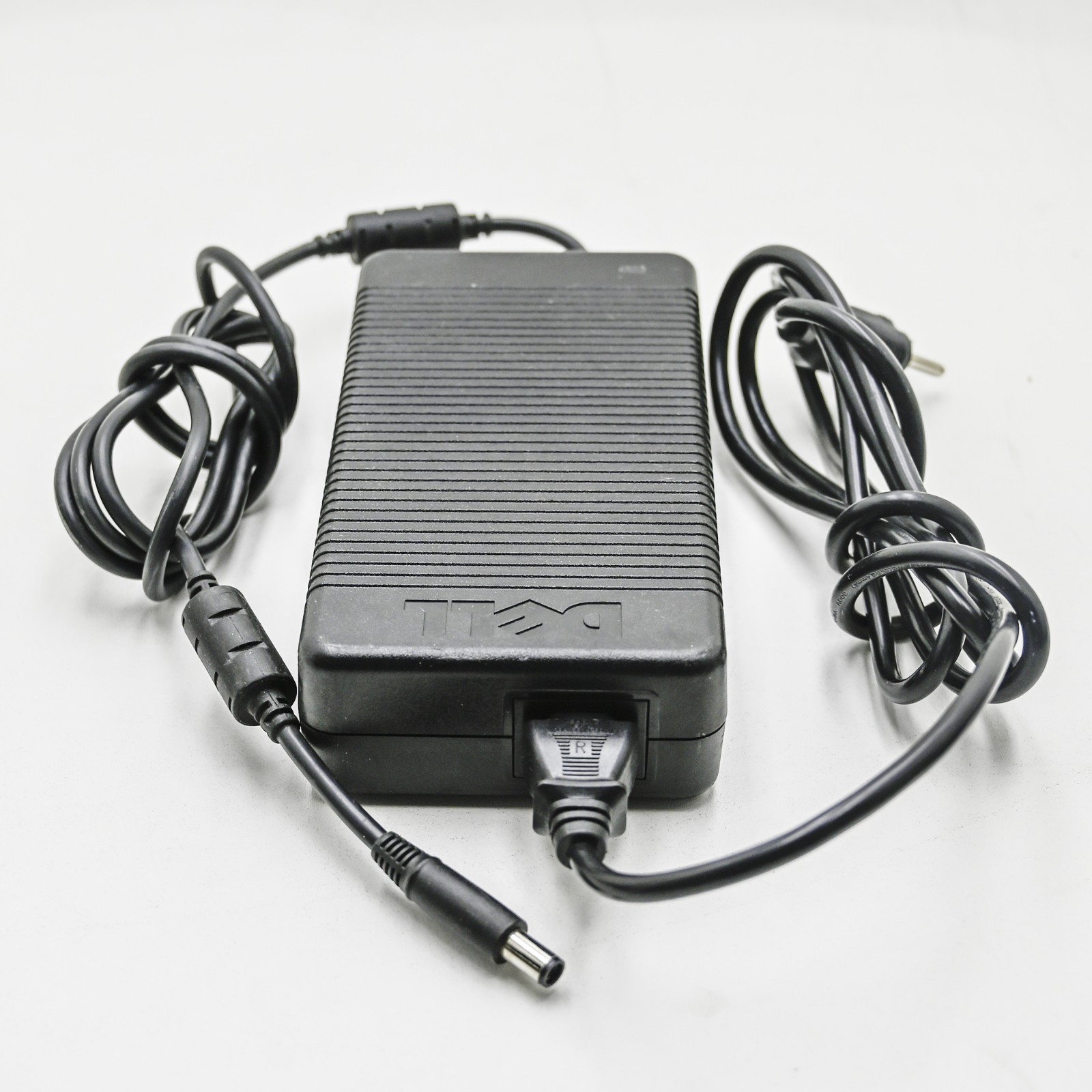 Dell AC Adapter P/N D846D PA-7E Family Model DA210PE1-00 S/N K00W94E02X5 REV-A01
