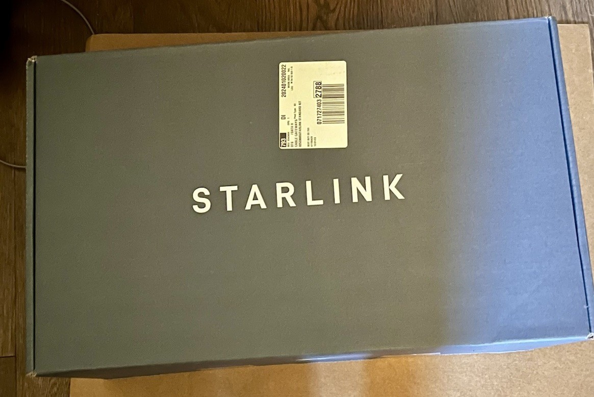 Starlink V2 Satellite Dish Kit & Router UTA-212 UTR-211 SEALED NIB Ready To Go