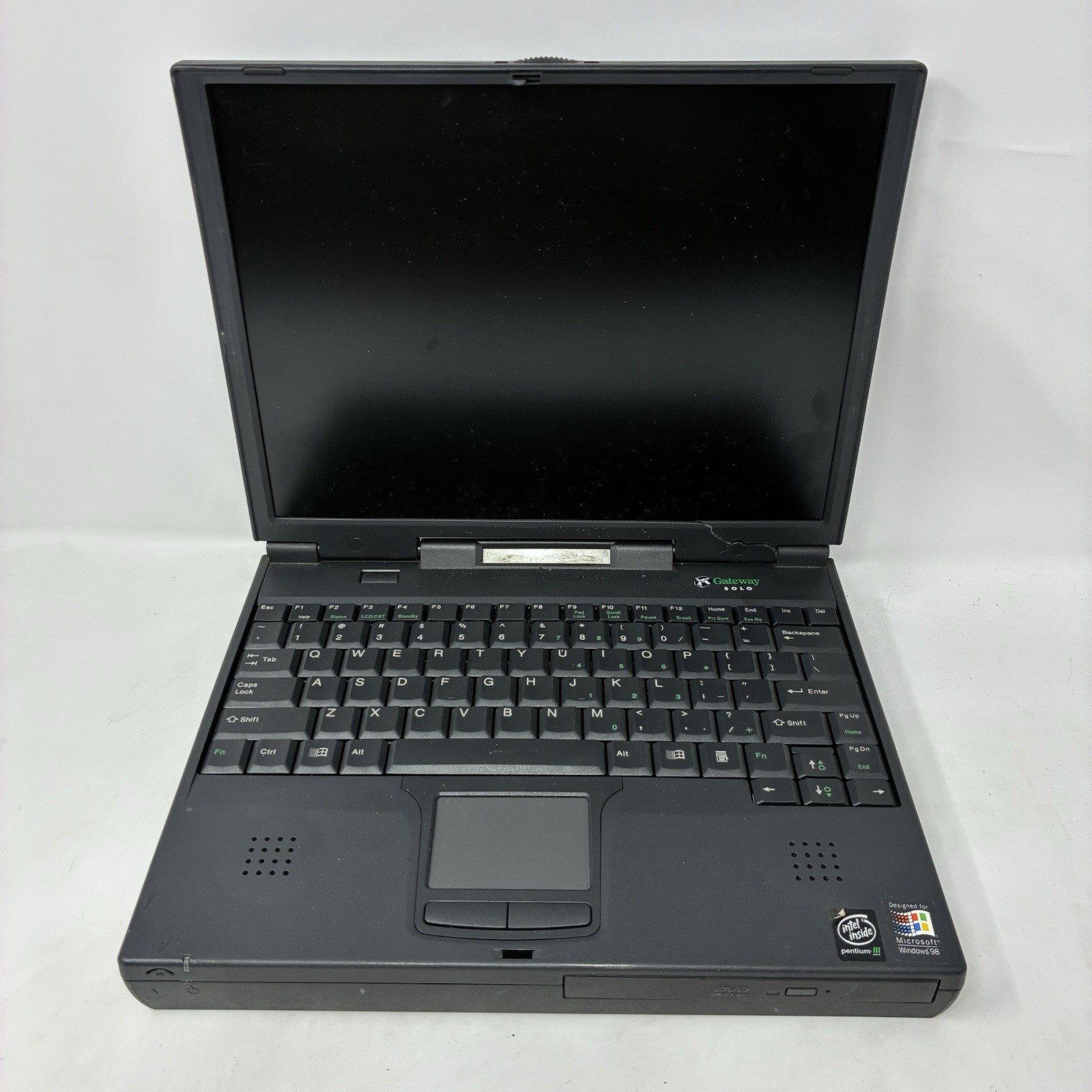 Vintage Gateway Solo 2550 Laptop Untested
