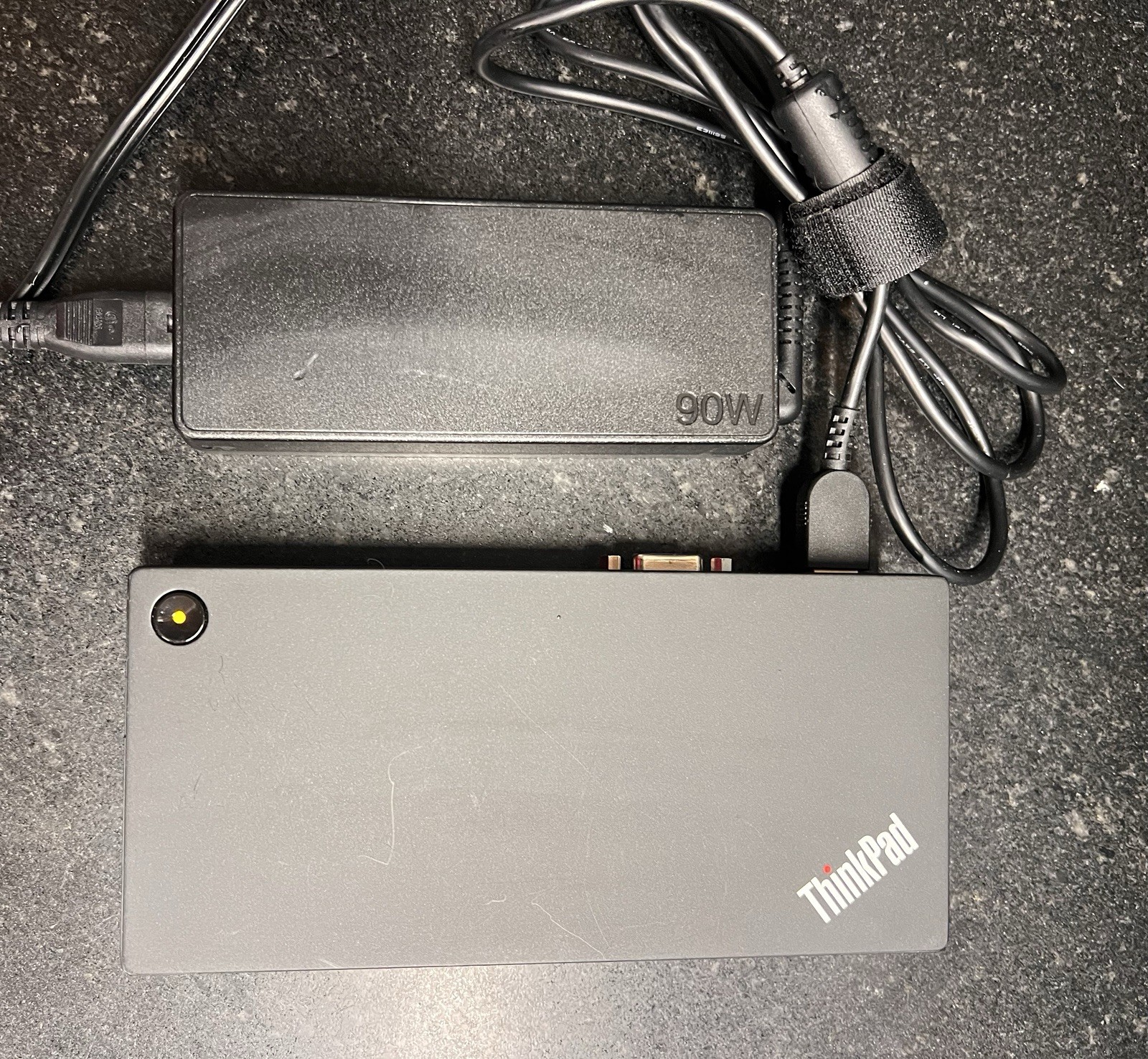 Lenovo ThinkPad USB-C Dock Type 40A9 DK1633 w/ 90W AC Adapter 45N0247 03X7194