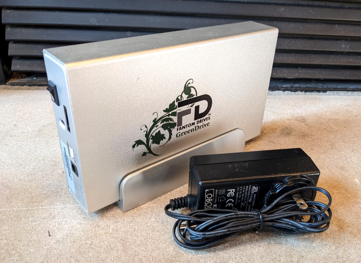 Fantom Drives G-Force 1TB USB 2.0 / eSATA 3.5 Inch External Hard Drive TESTED