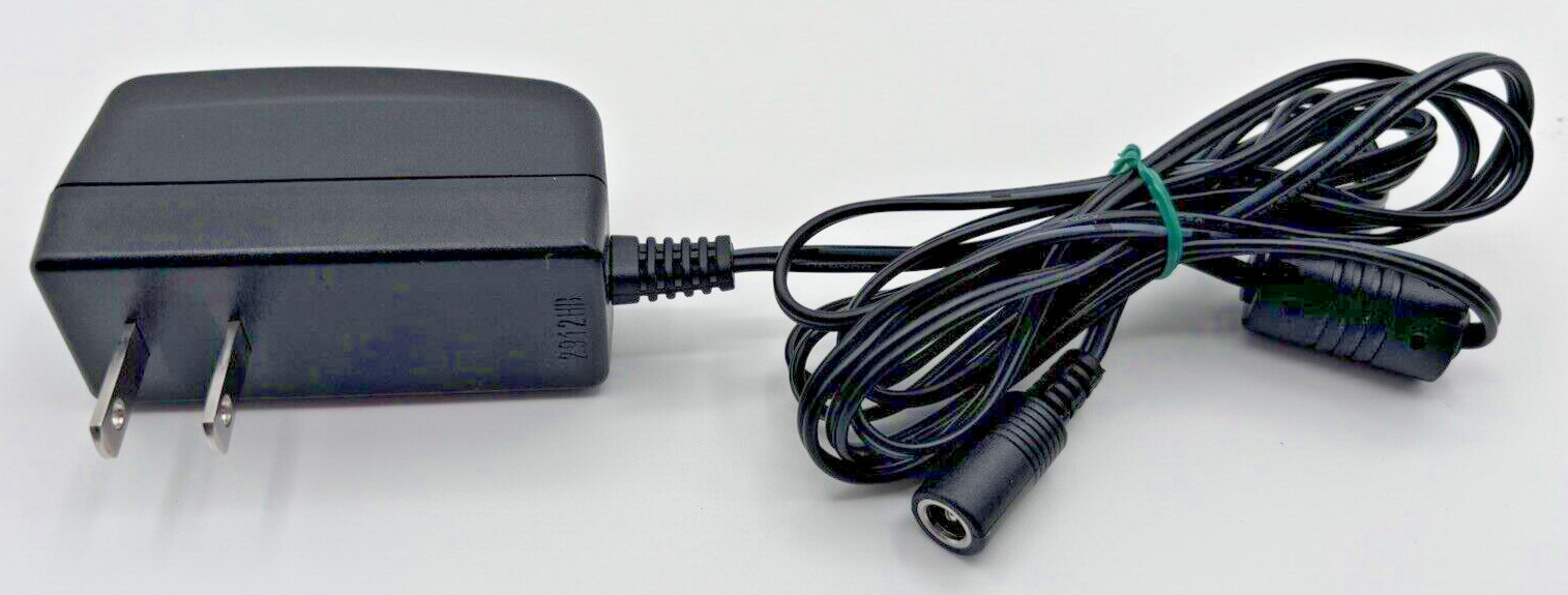 OEM DVE DSA-12PFA-09 FUS 050200 5V 2A Switching AC Power Adapter Supply