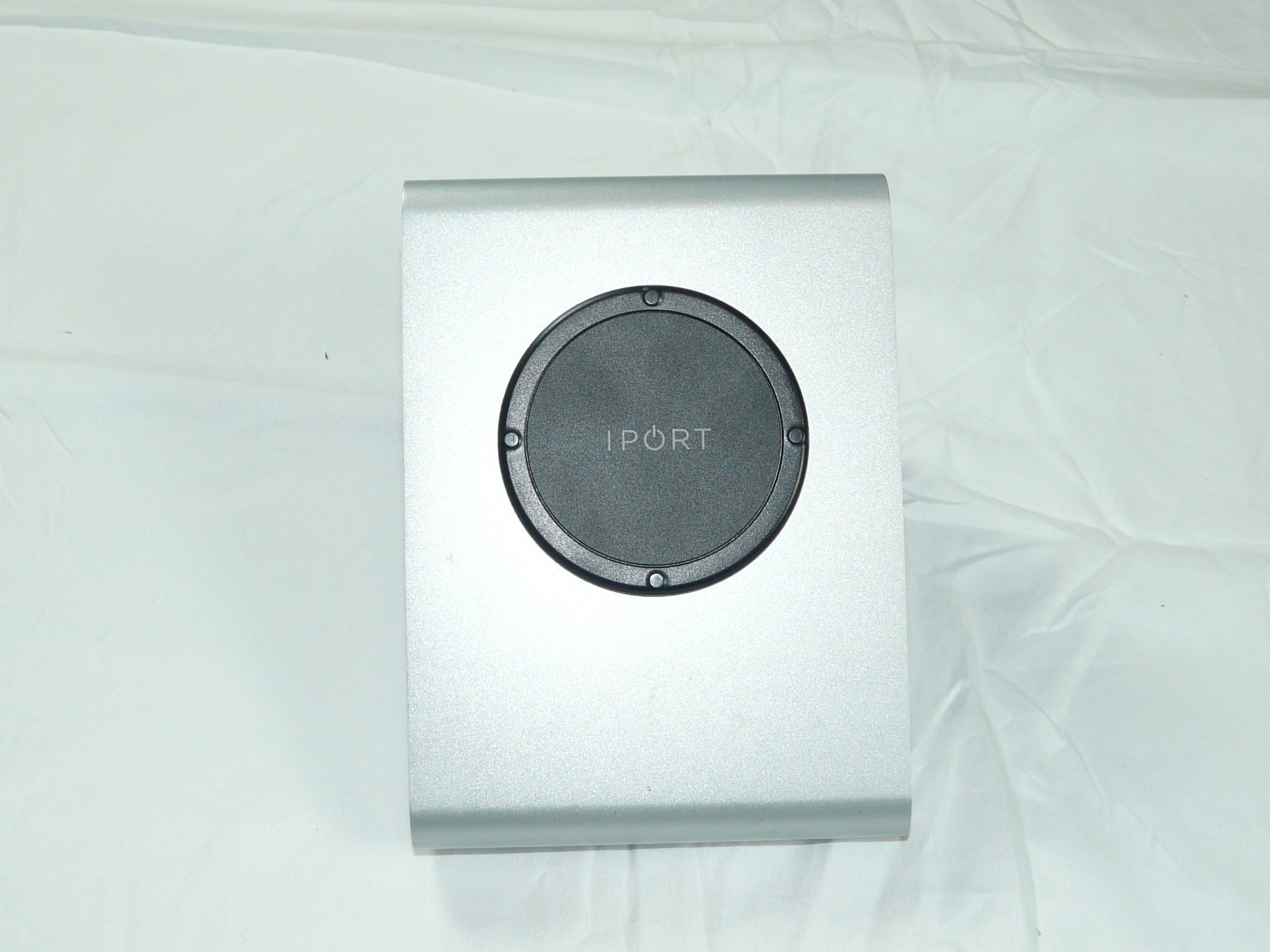iPort Launch LaunchPort BaseStation iPad Stand Compatible w/ Launch Cases 70158