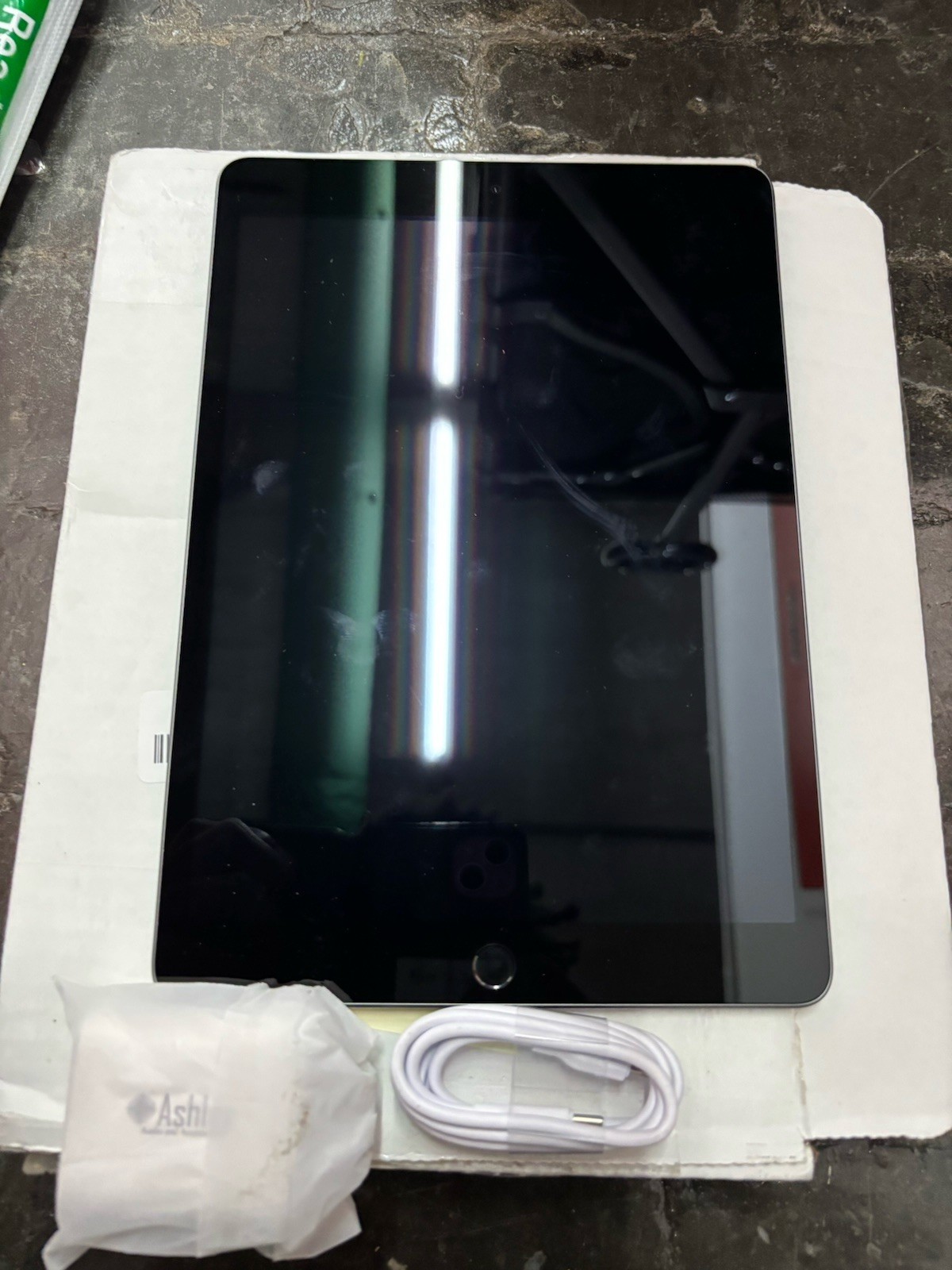 Apple iPad 9 2021 (9th Gen) 10.2" 256GB Factory Unlocked (WiFi + Cellular)