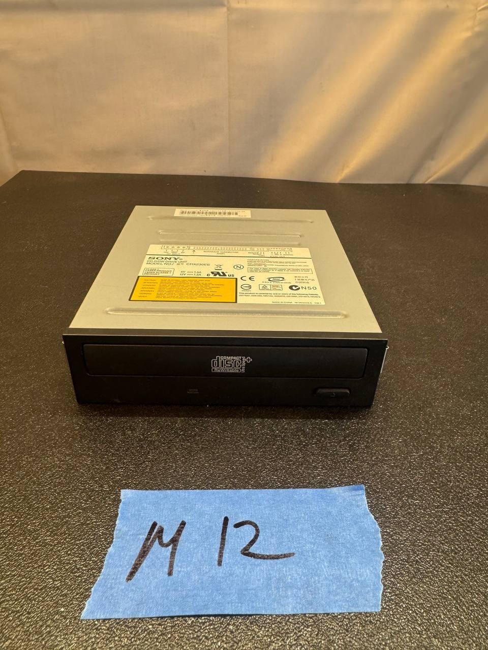 Vintage Sony CRX230EE 52x/32x/52x IDE CD-RW Drive – Untested