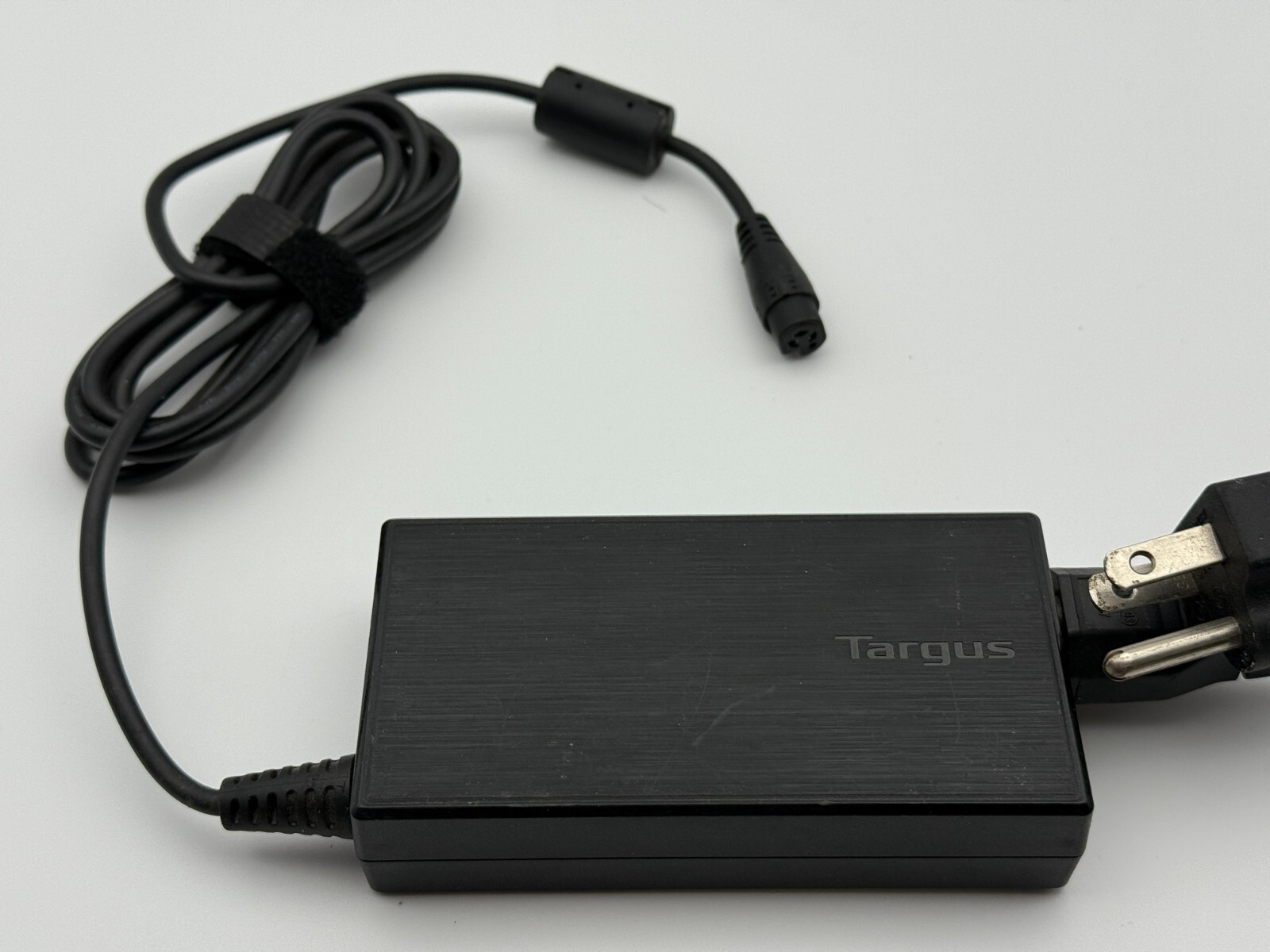 Targus APA90US Power Adapter LAPTOP CHARGER 19.5V -90W Max