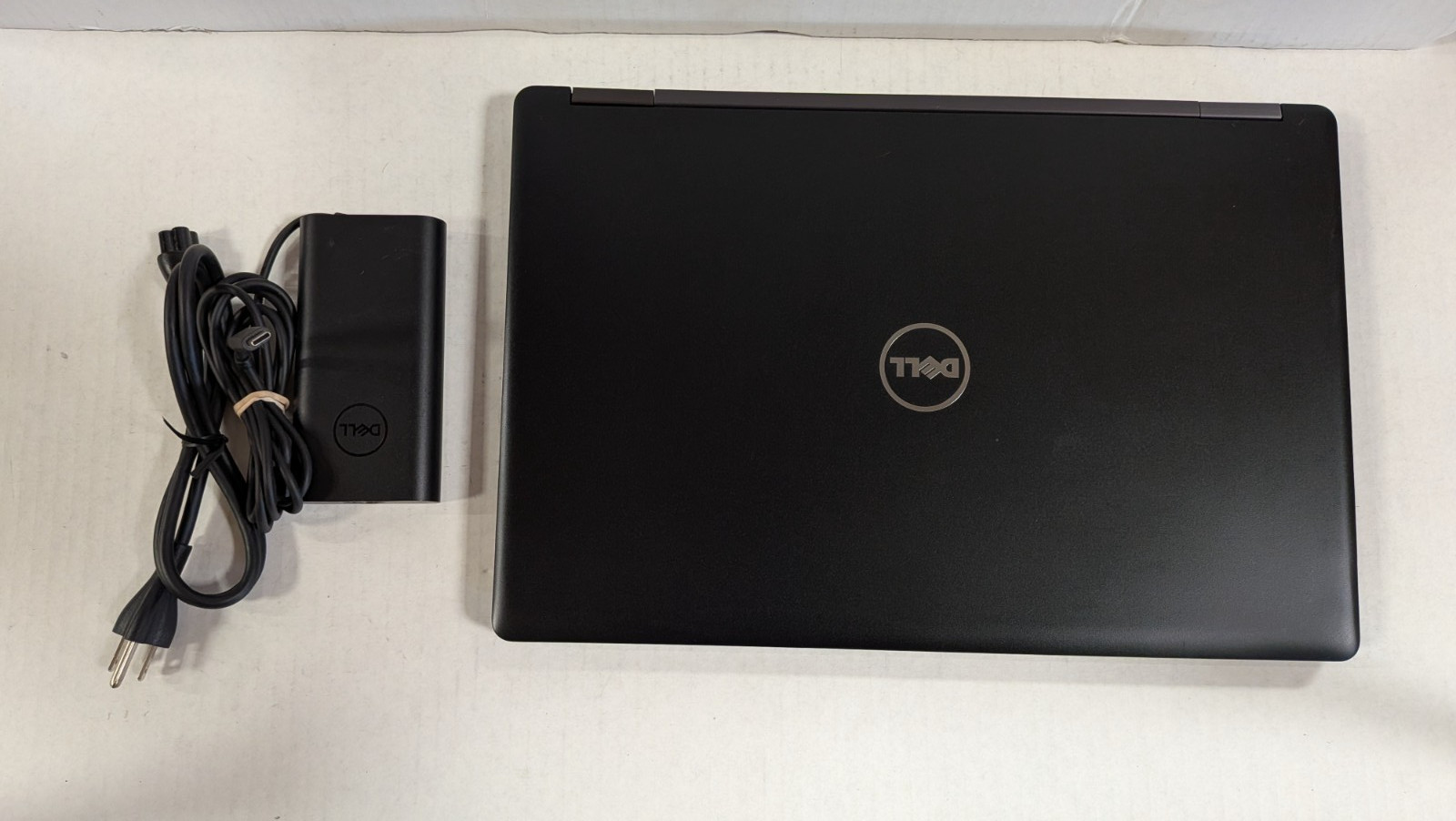 Dell Latitude 5580 15.6"  i7-7600u 2.8GHZ 16GB  512GB SSD Win11P W/ac Bat-Fair