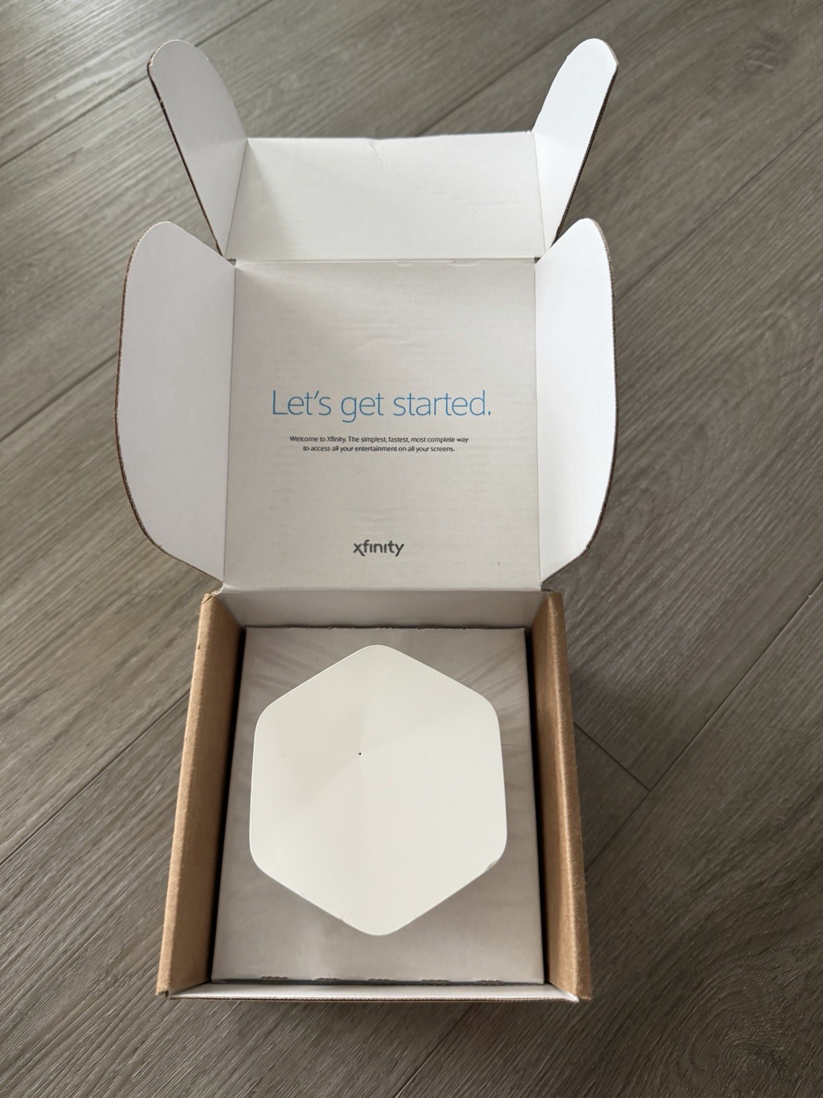Xfinity Comcast xFi Pod 2nd Gen Model XE2-SG WiFi Network Extender New