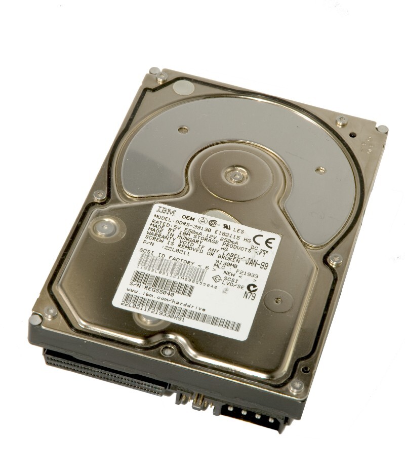 IBM Ultrastar 9ES DDRS-39130 P/N: 22L0211 9GB NEW