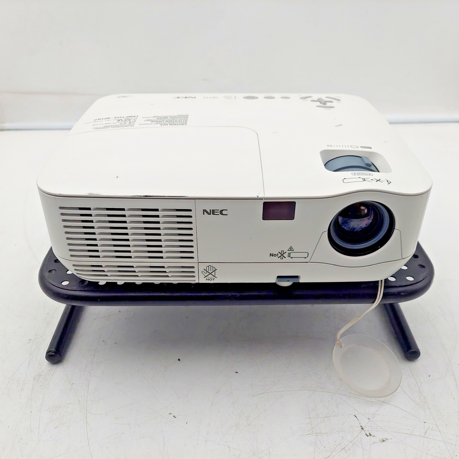 NEC NP115 DLP Desktop Projector 180 Lamp Hours