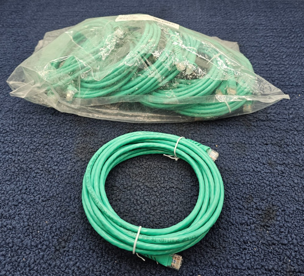 (QTY 10) ICC ICPC1K15GN: 15 ft. CAT6 Molded Ethernet Patch Cord - Green