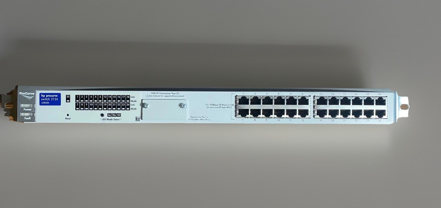 HP ProCurve 2124 J4868A 24-Port 10/100 Switch w/ Rack Ears – Tested Working