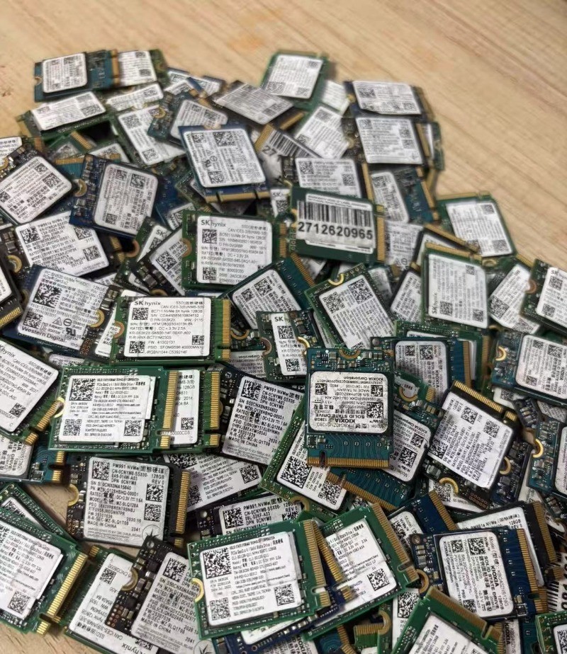 10pcs 128GB M.2 NVMe SSD 2230 30mm 2230 PCle - Mixed Brands Random interface